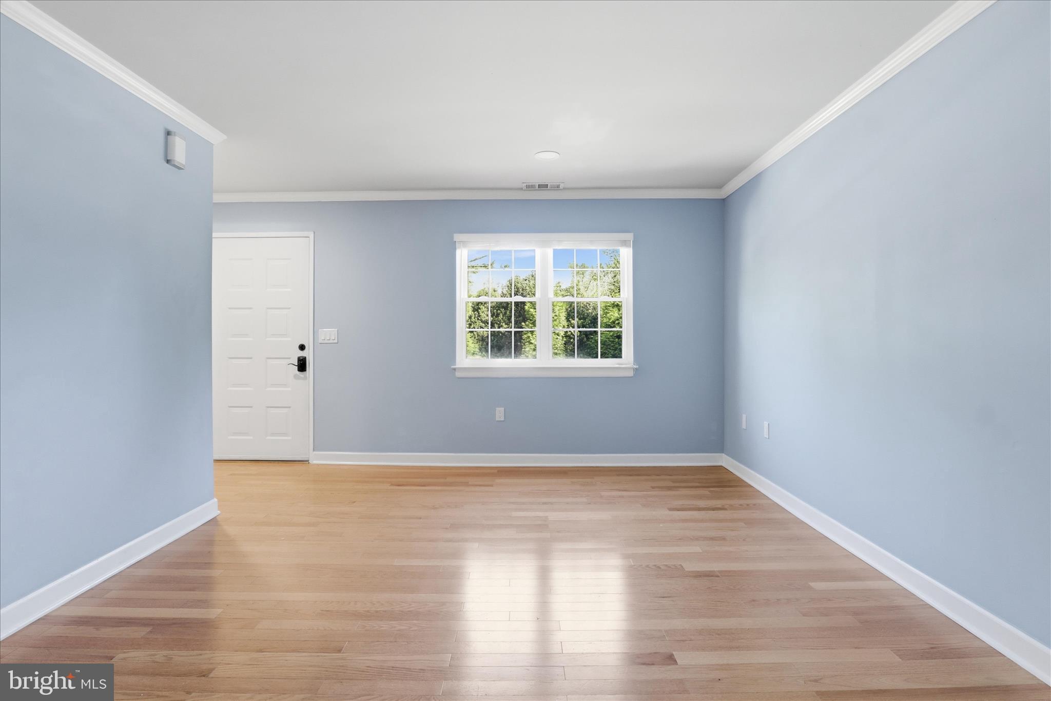 BOSTON RIDGE - Residential