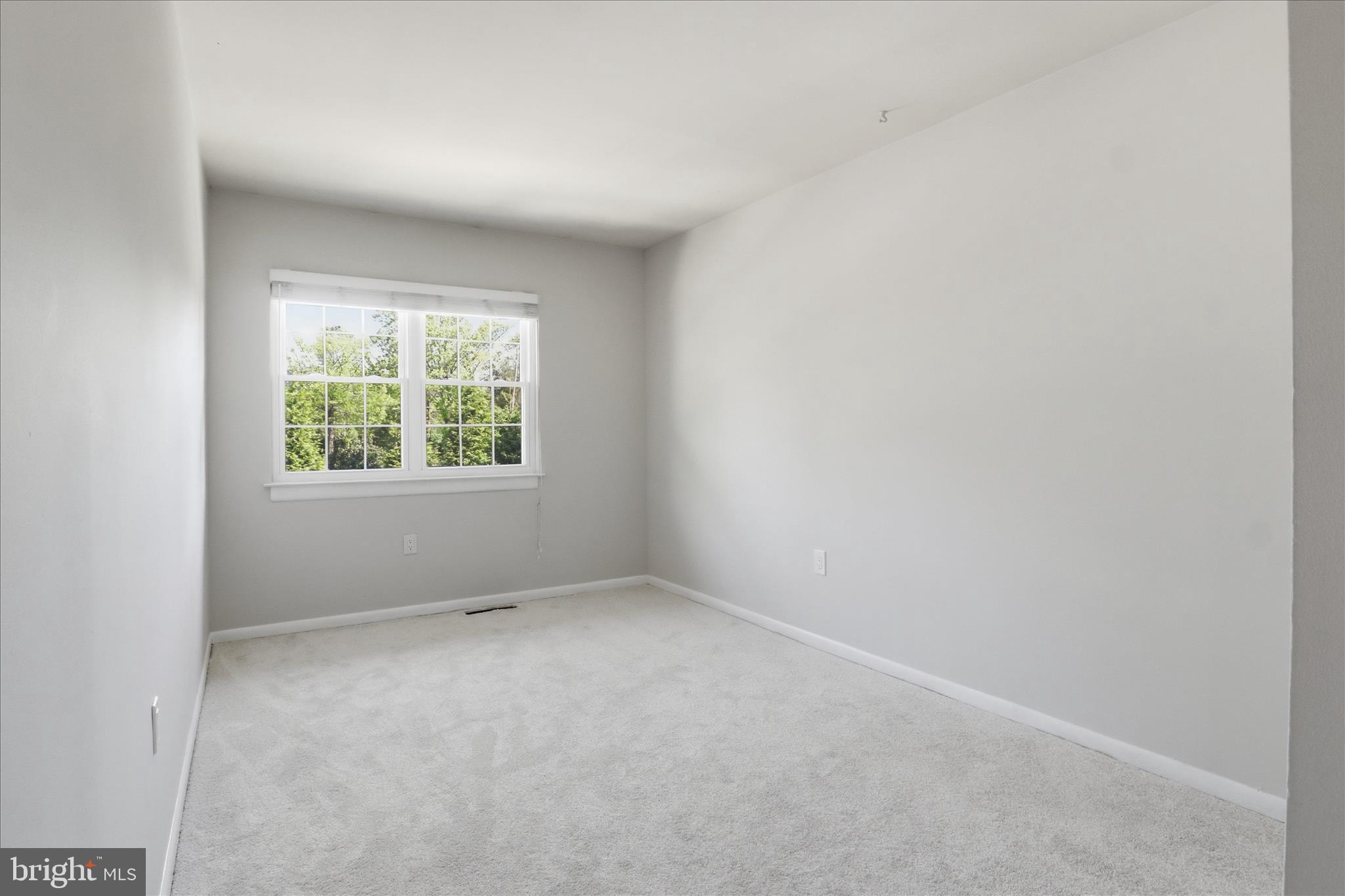 BOSTON RIDGE - Residential