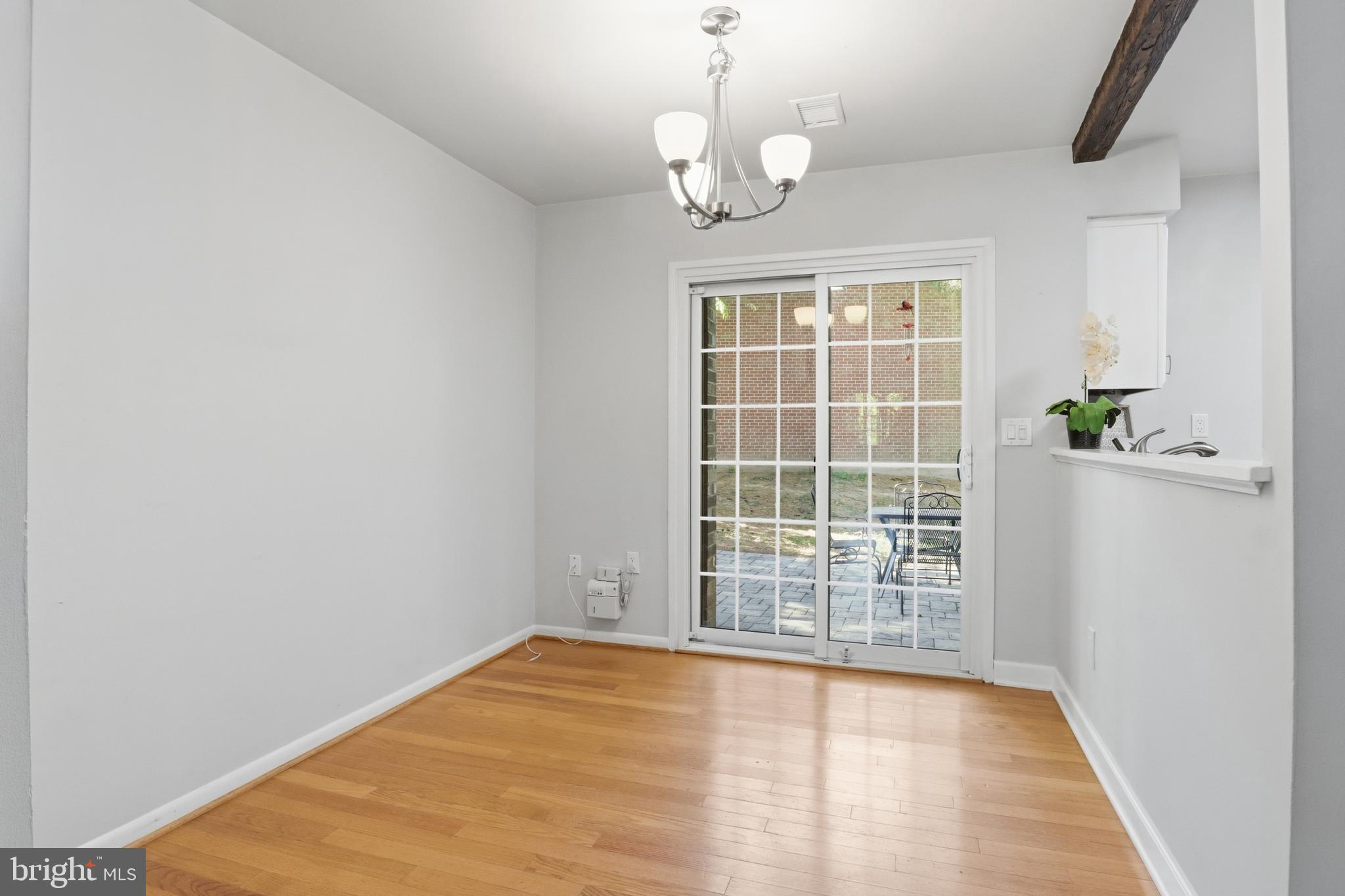 BOSTON RIDGE - Residential