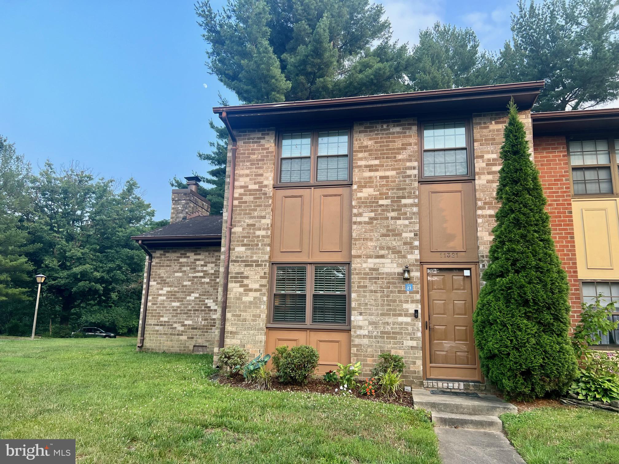 11321 HEADLANDS COURT