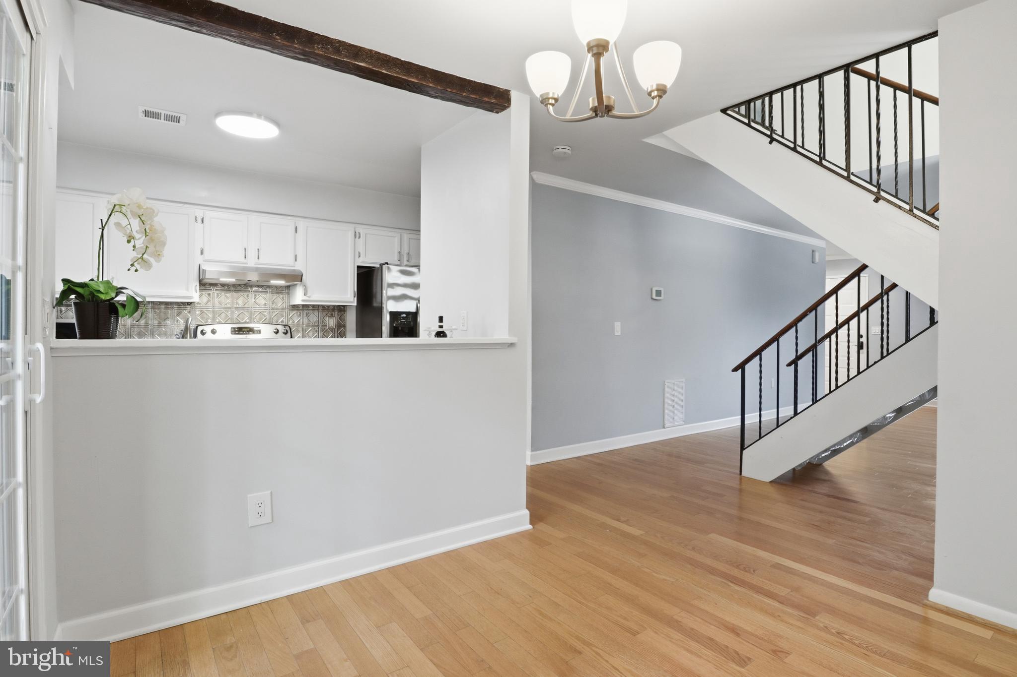 BOSTON RIDGE - Residential