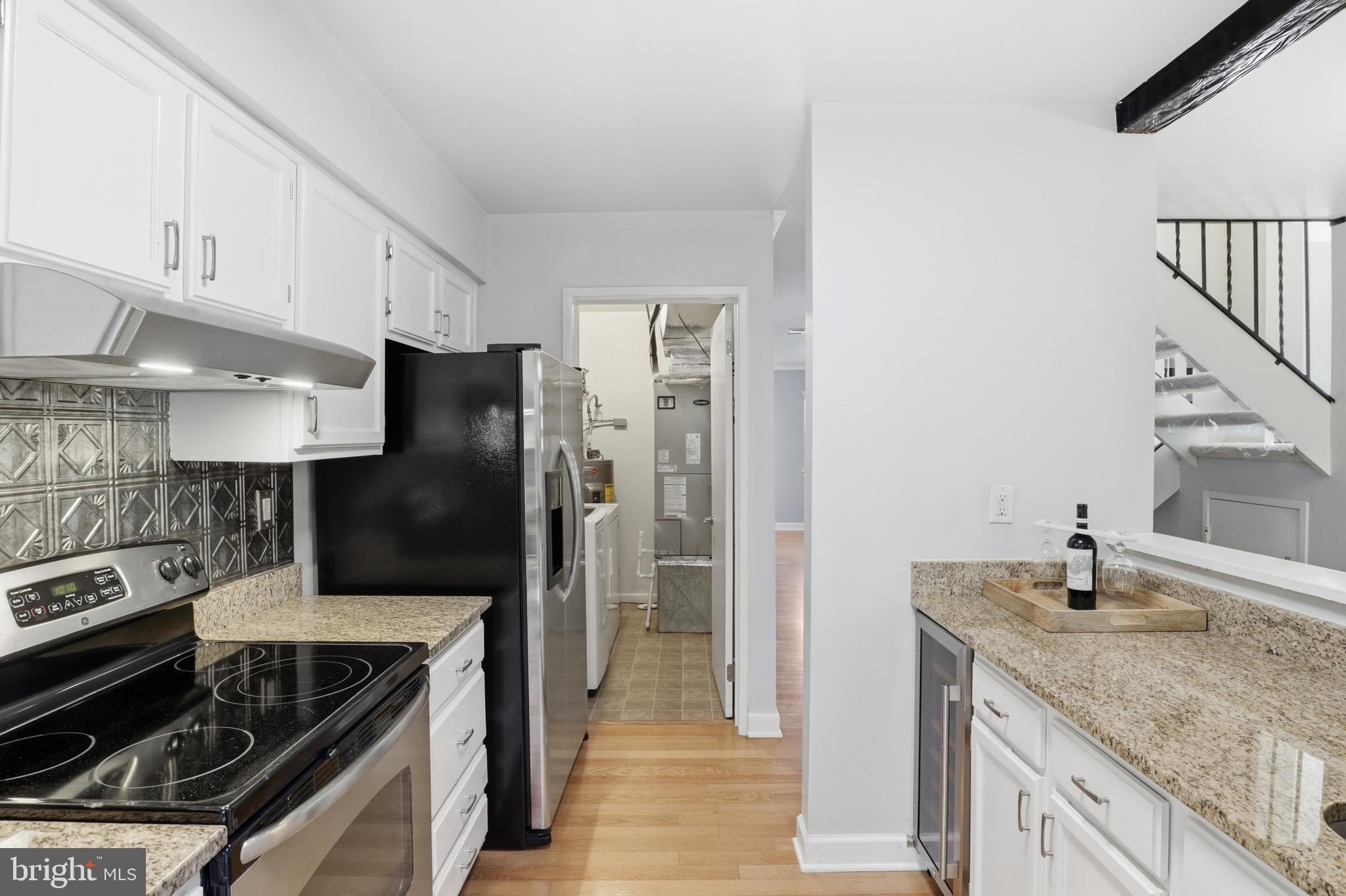 BOSTON RIDGE - Residential