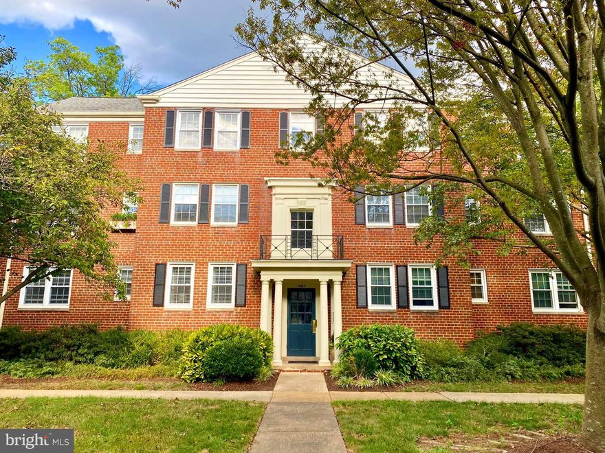 Come see this beautifully renovated 2 bedroom, 1 bath condo in the heart of Belle View, where modern comfort meets lush surroundings and unbeatable convenience.

Step inside to a light-filled, open layout with luxury vinyl plank floors, fresh paint, and all new modern lighting.  The living room chandelier has a hidden ceiling fan and the built in electric fireplace makes for a cozy ambience, and actually heats in the condo in the winter! The kitchen steals the show with timeless cabinetry, quartz countertops, stainless steel appliances, a pass through into the dining room and a chic tile backsplash. The fully remodeled bathroom features stylish finishes that feel fresh and luxurious.

Parking is easy with plenty of unassigned spaces nearby, and your rent includes gas, water, sewer, and trash, making life simpler.  You just pay electric and cox cable.

Belle View has everything you need: a sparkling pool, tennis and basketball courts, picnic areas, playgrounds, and indoor bike storage. Walk to Belle View Shopping Center for groceries, coffee, or dinner, or check out the brand-new Mount Vernon Rec Center with its state-of-the-art gym and ice rink. Love the outdoors? You’re minutes from scenic trails, Belle Haven Marina, and the Potomac waterfront. Commuting is a breeze with quick access to Old Town, National Harbor, the Pentagon, and D.C.

With beautifully landscaped grounds, year-round community events, and neighbors who quickly become friends, Belle View isn’t just a place to live—it’s a place to belong.

Laundry and your private storage unit are just one building over at 1501 Belle View Blvd—an easy walk from your door.   Your building key works for both!  Pets:  No cats, one dog under 20lbs allowed.