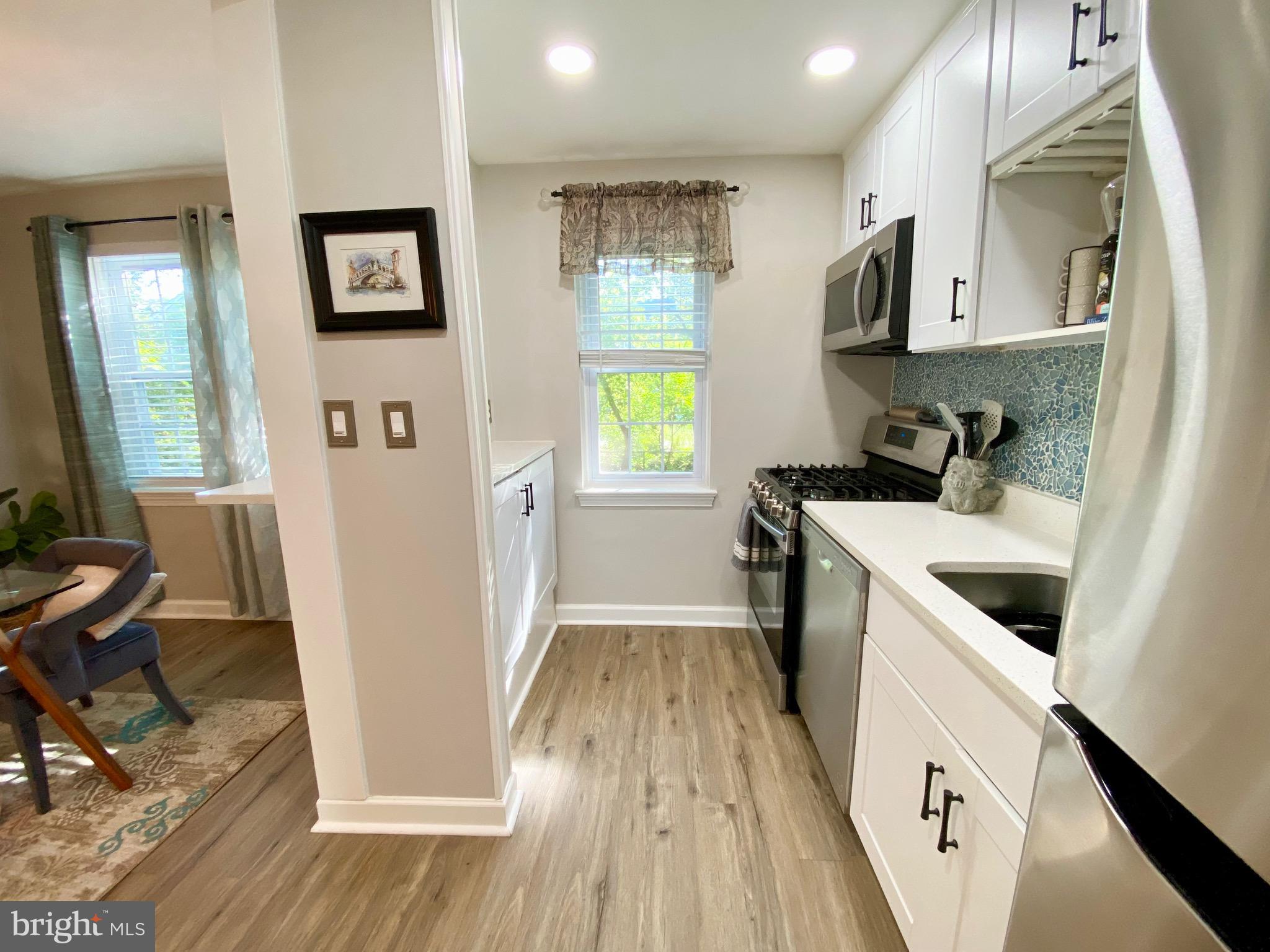 BELLE VIEW CONDOMINIUMS - Residential Lease