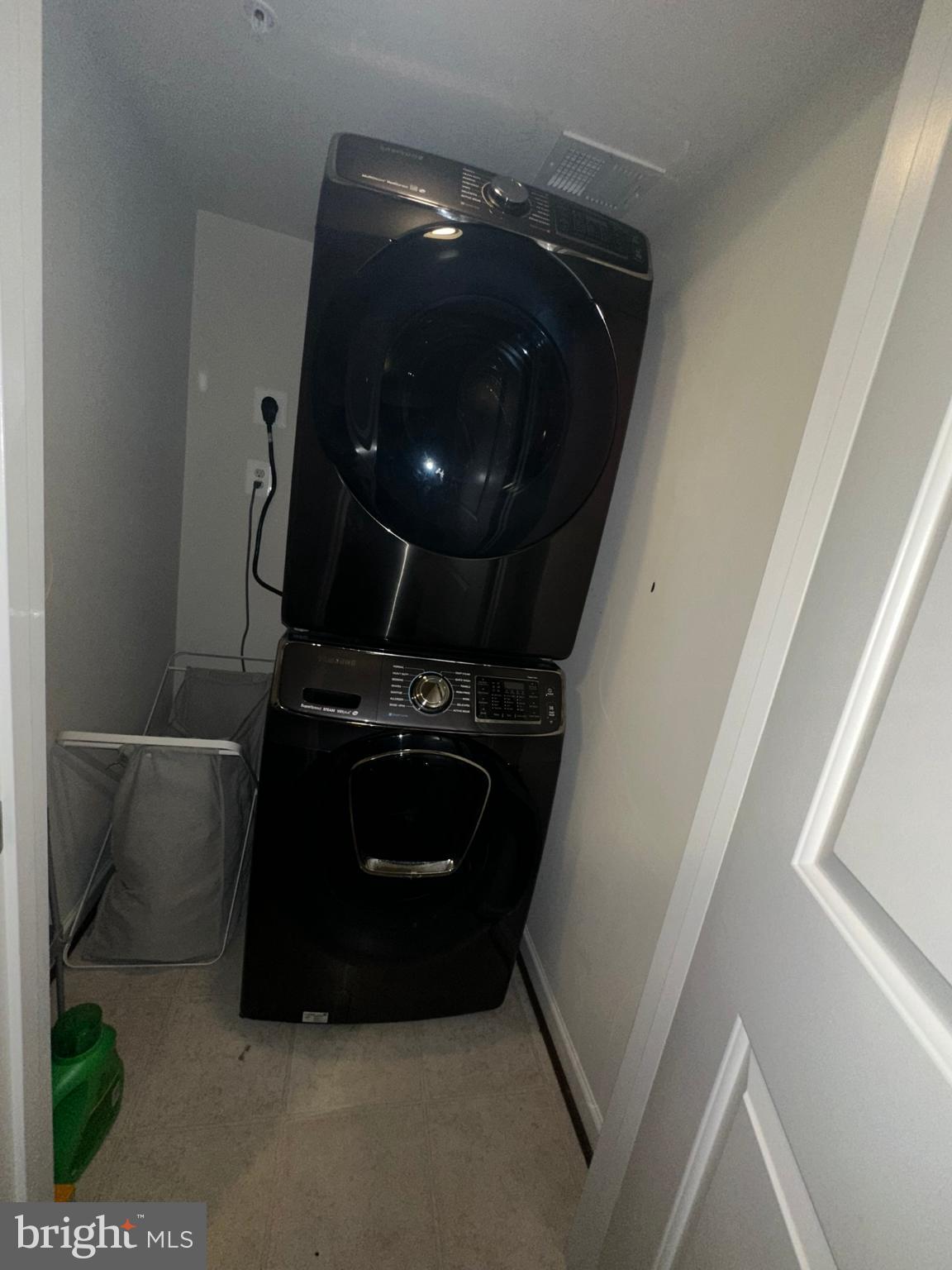 EVERGREEN PARK AT WILDEWOOD - Residential Lease