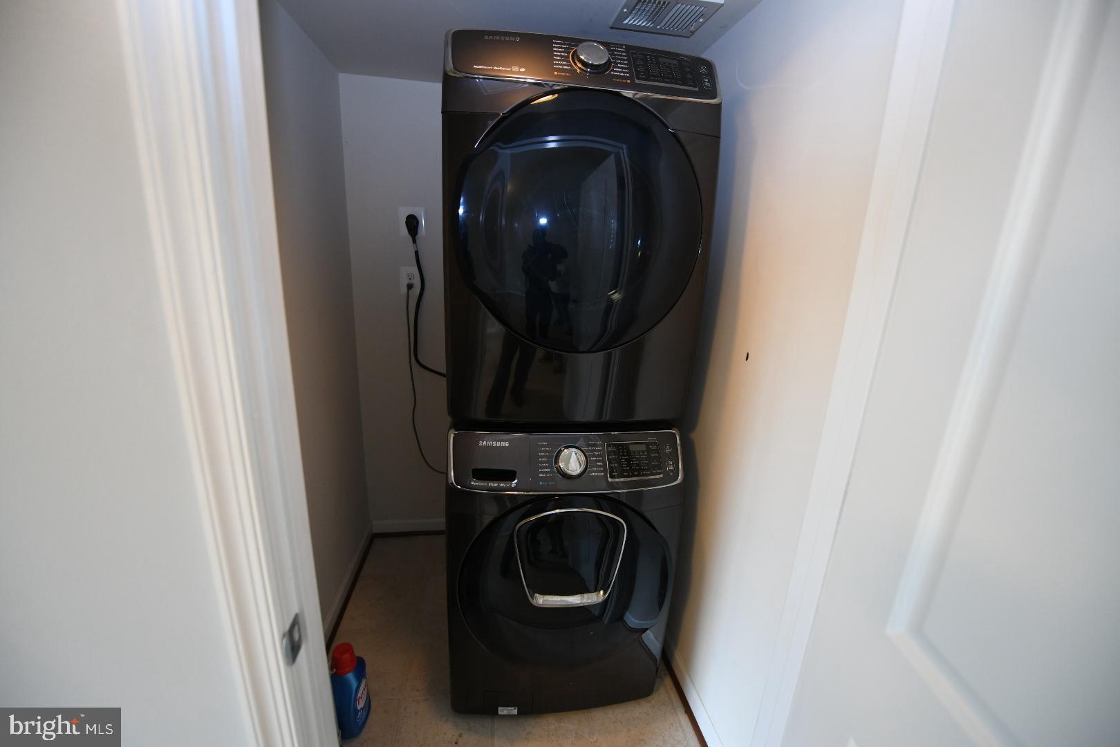 EVERGREEN PARK AT WILDEWOOD - Residential Lease