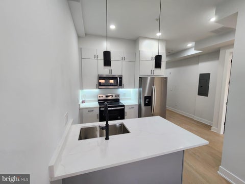 Condo For Rent - 4905 Georgia Avenue #403<br/> WASHINGTON, DC 20011