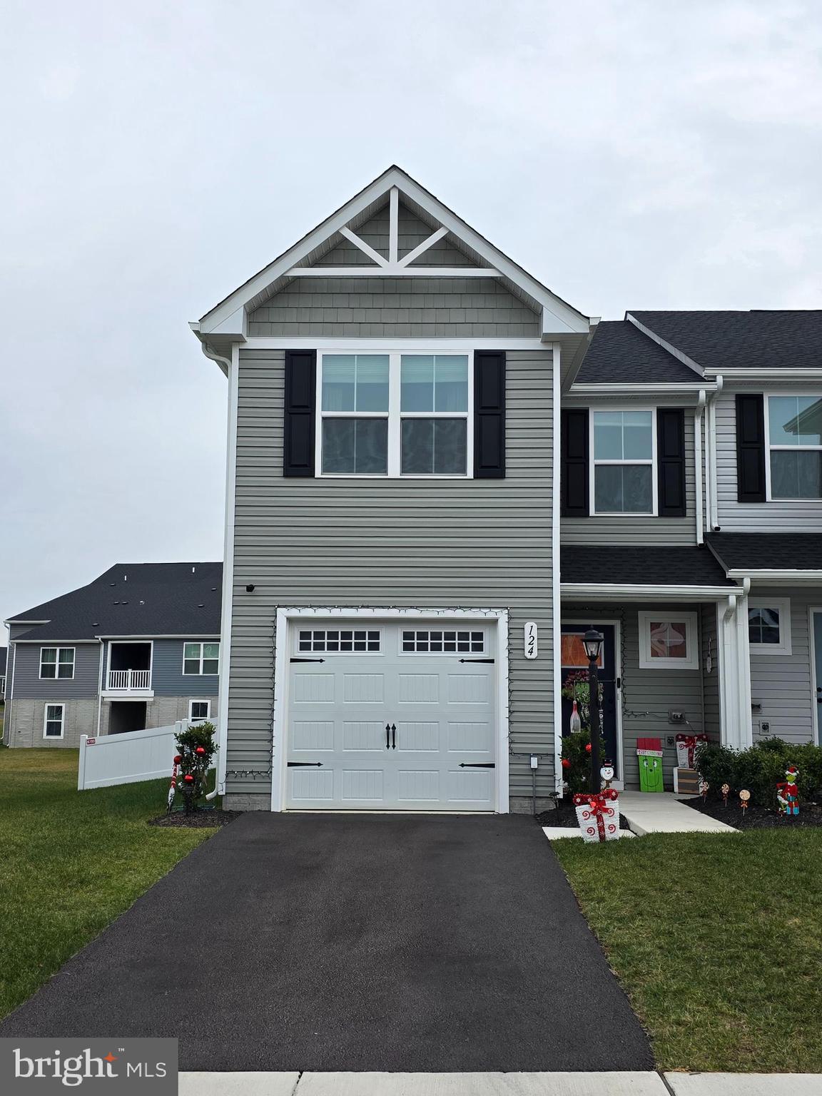 ARCADIA NORTH - Residential