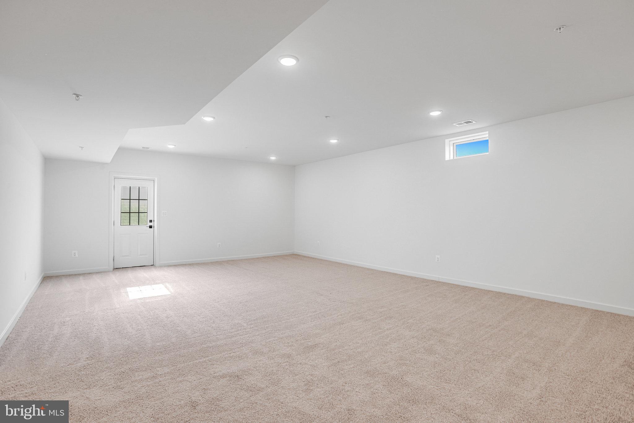 WORTHINGTON GROVE - Residential