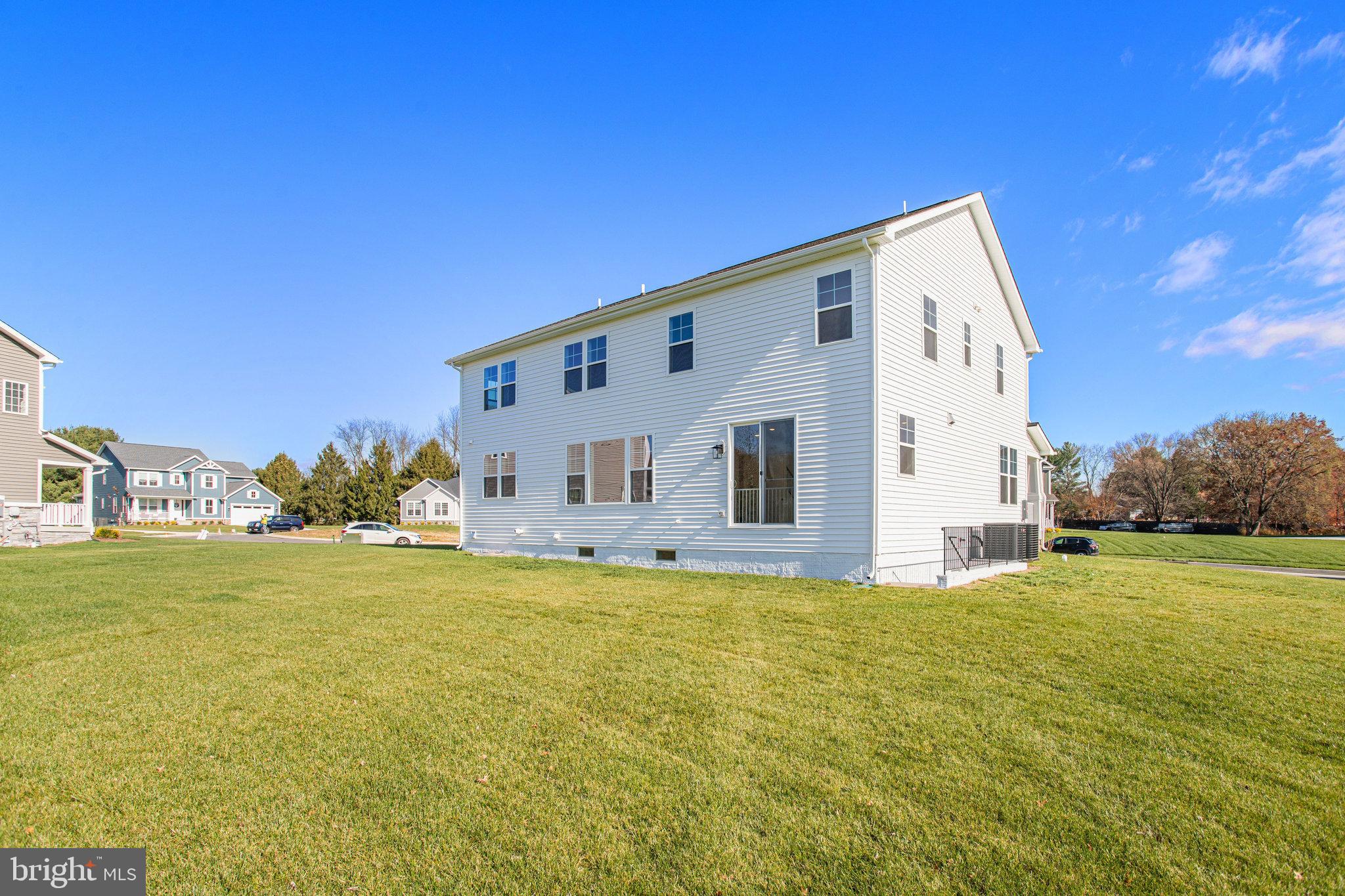 WORTHINGTON GROVE - Residential