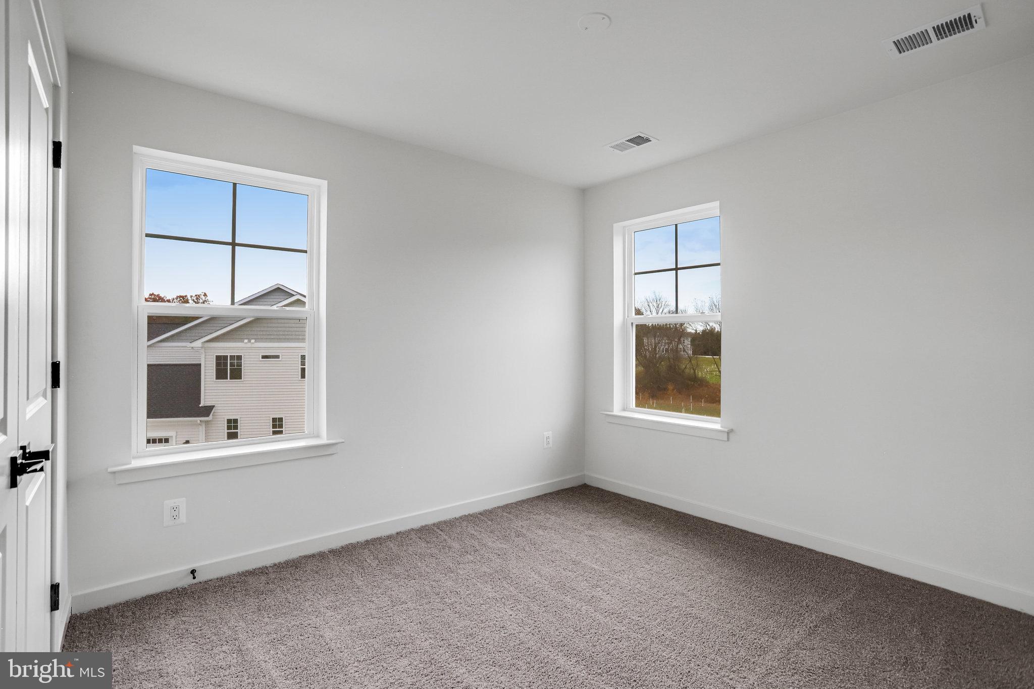 WORTHINGTON GROVE - Residential