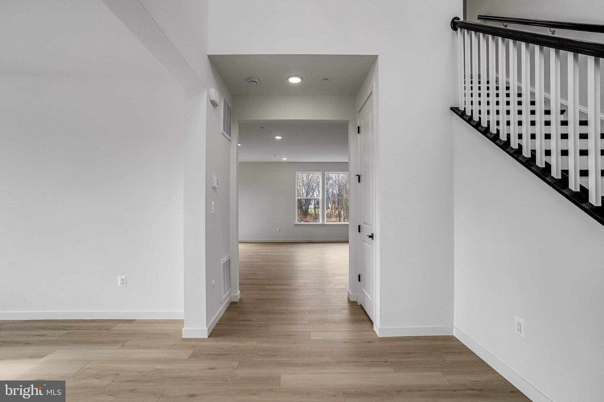 WORTHINGTON GROVE - Residential