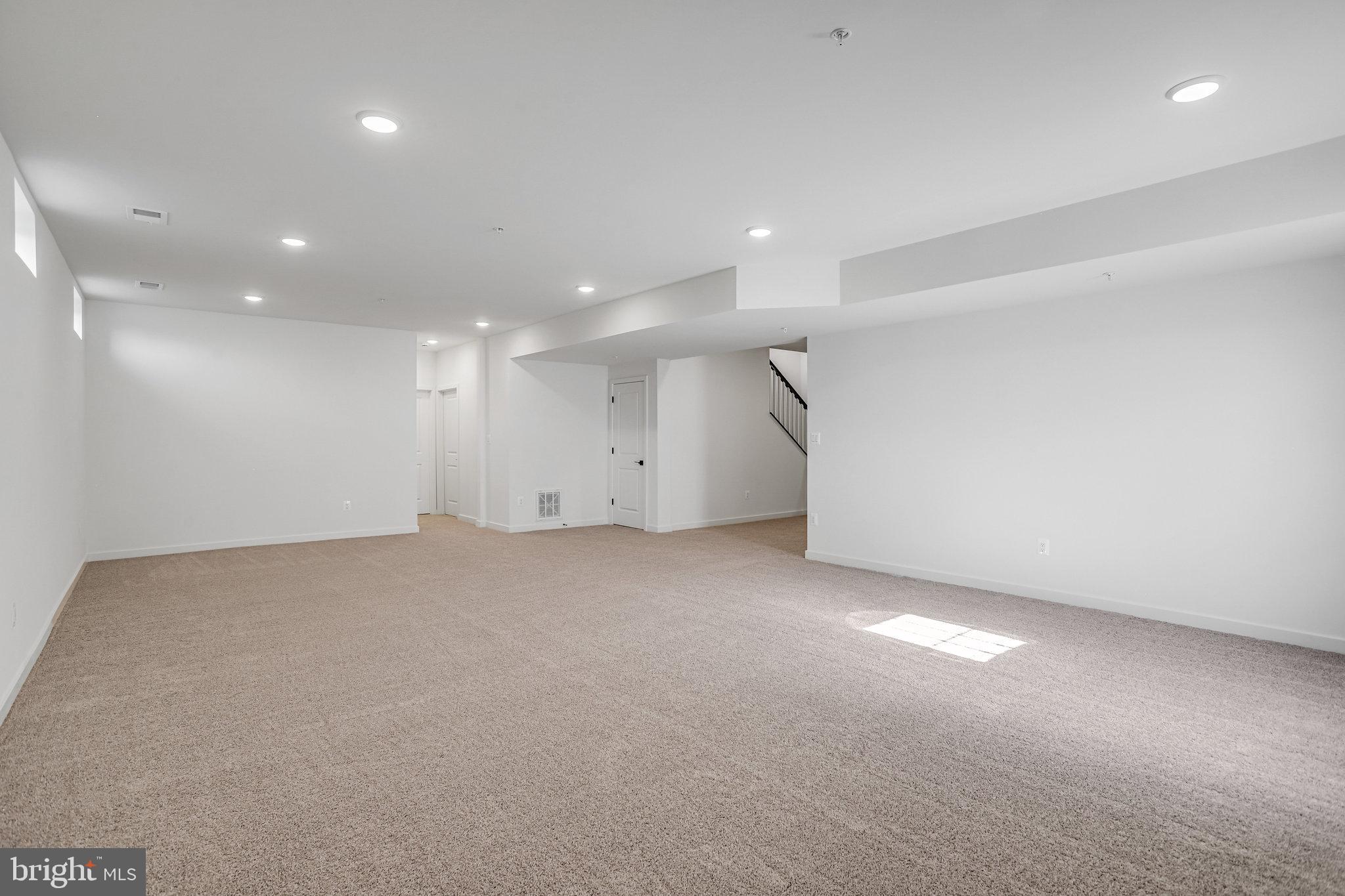 WORTHINGTON GROVE - Residential