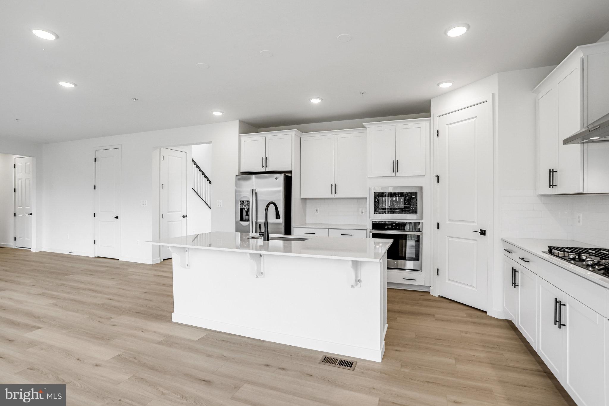 WORTHINGTON GROVE - Residential