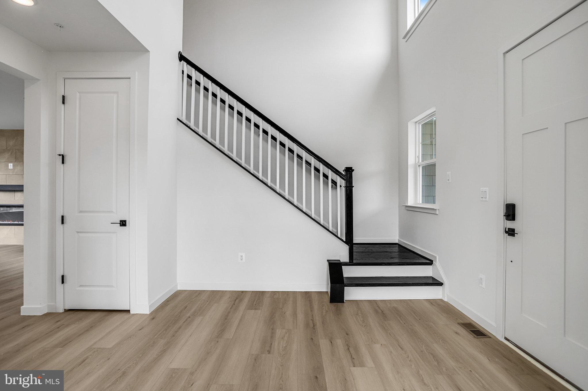 WORTHINGTON GROVE - Residential