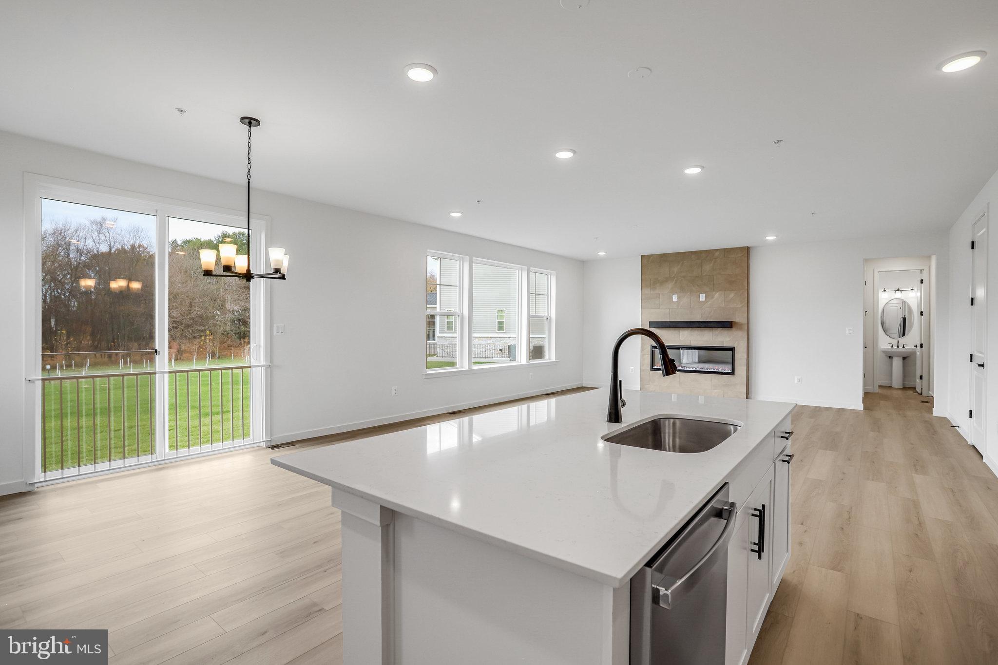 WORTHINGTON GROVE - Residential