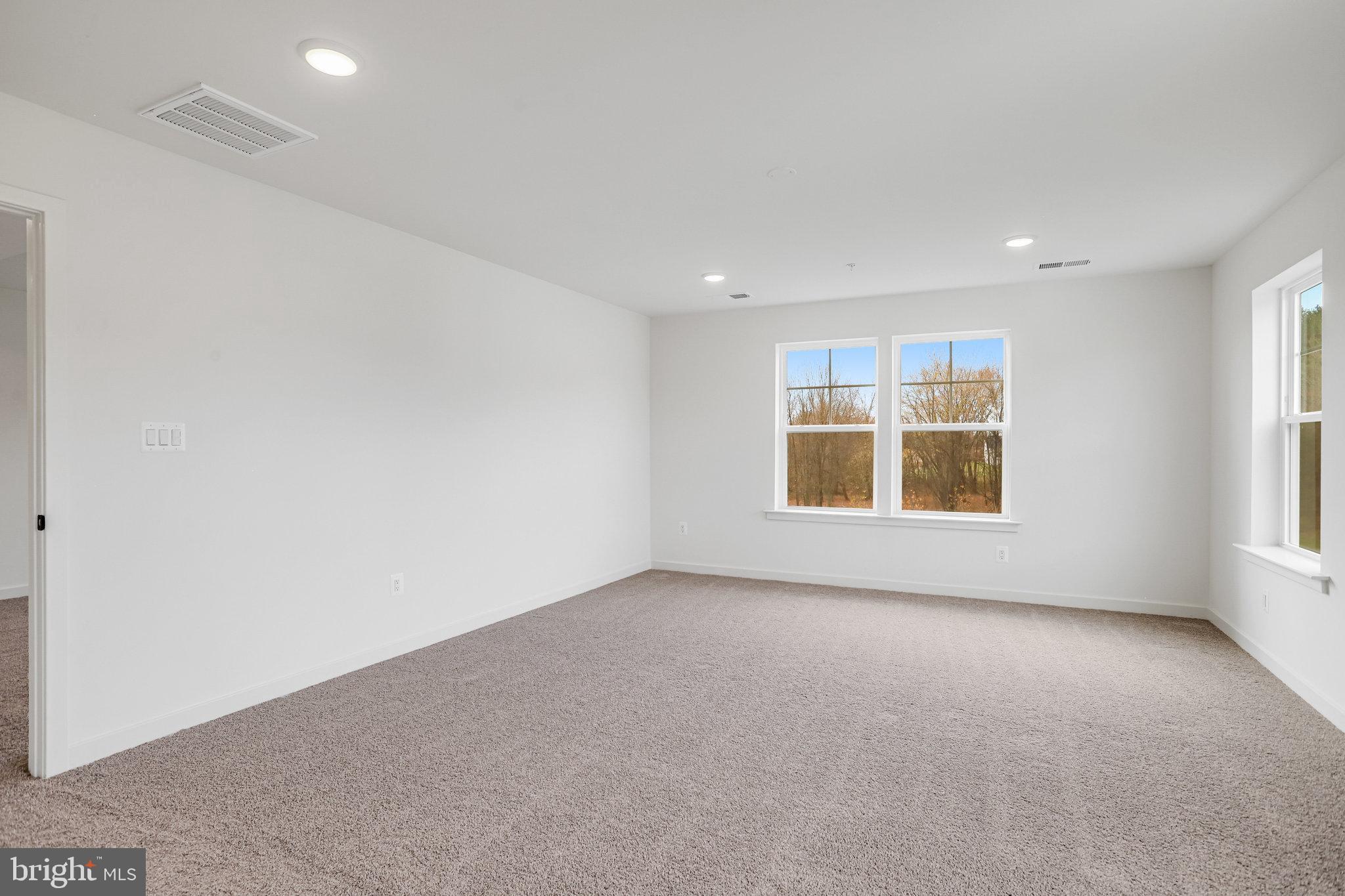 WORTHINGTON GROVE - Residential