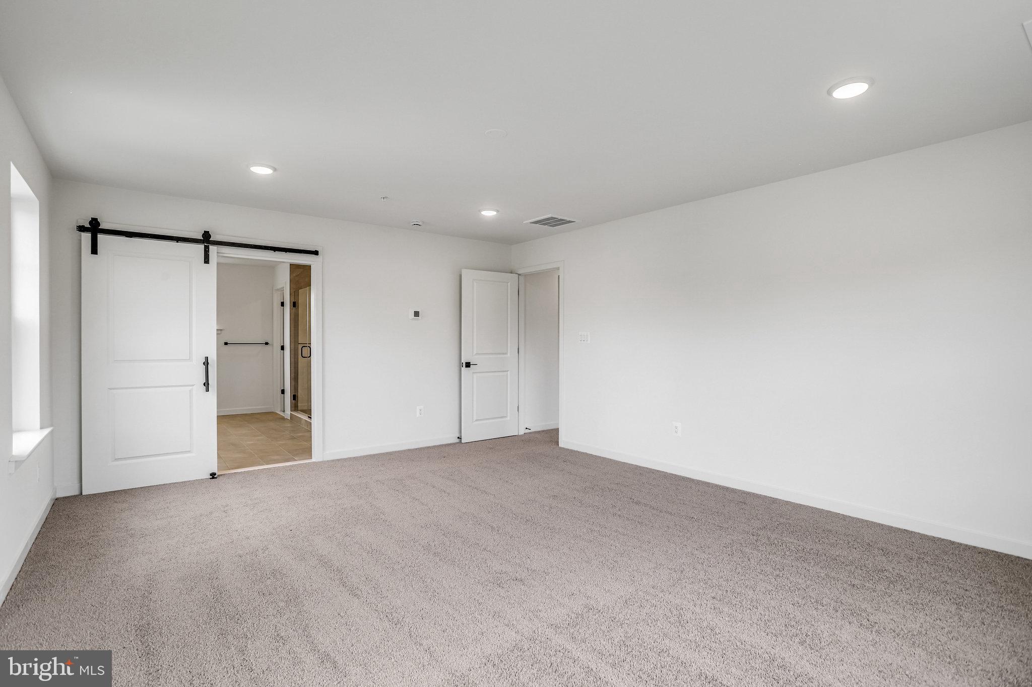 WORTHINGTON GROVE - Residential