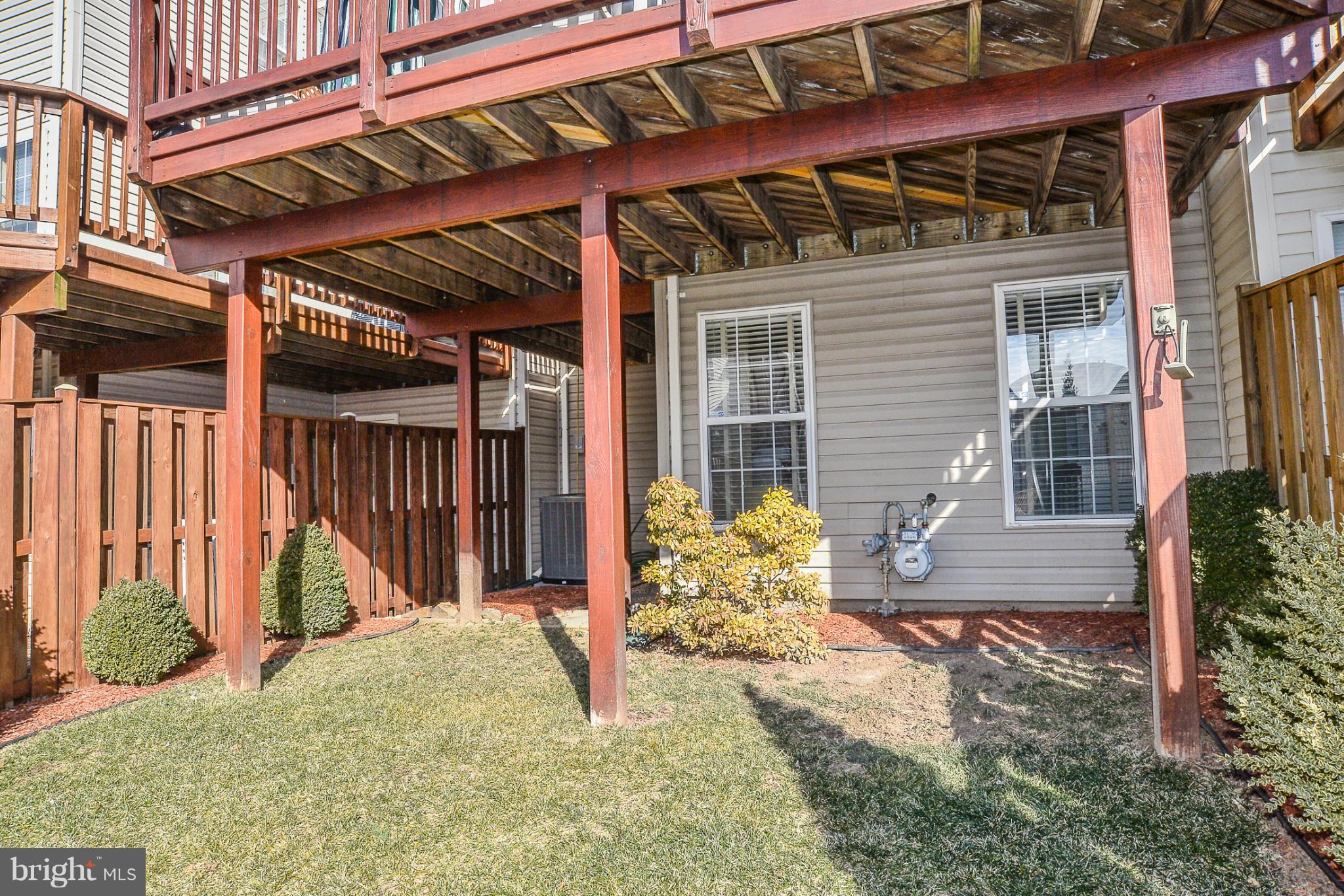 SOUTH RIDING - Residential