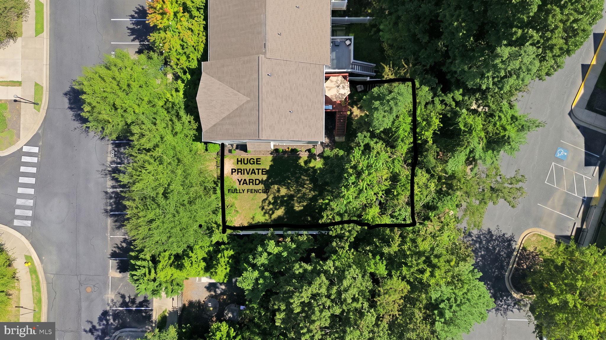 335 ENGLISH OAK LANE