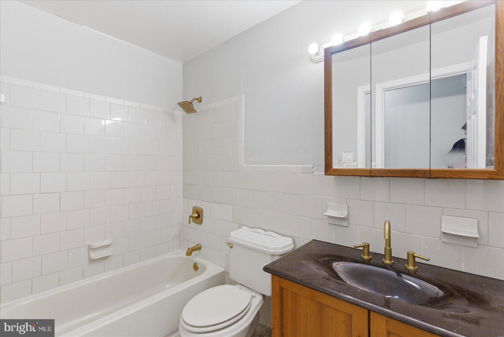 RANDALL RIDGE - Residential