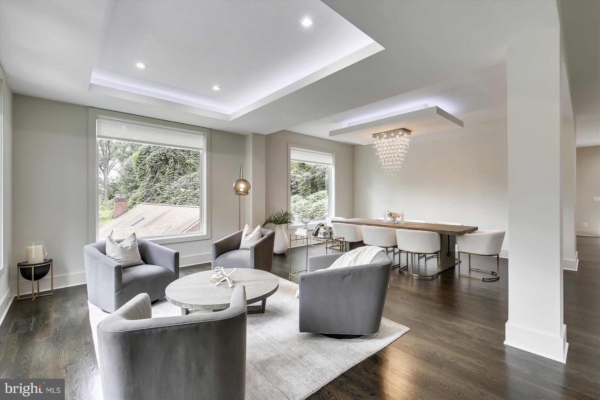 LEE HEIGHTS - Residential