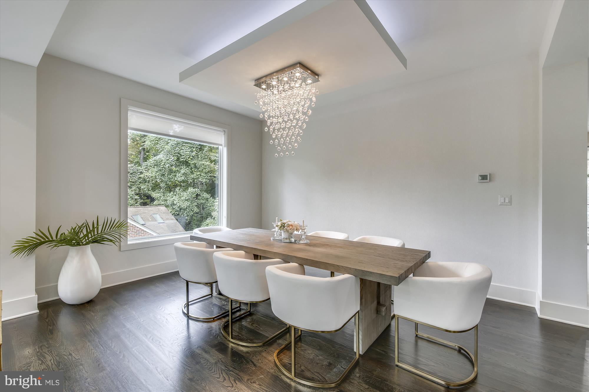 LEE HEIGHTS - Residential