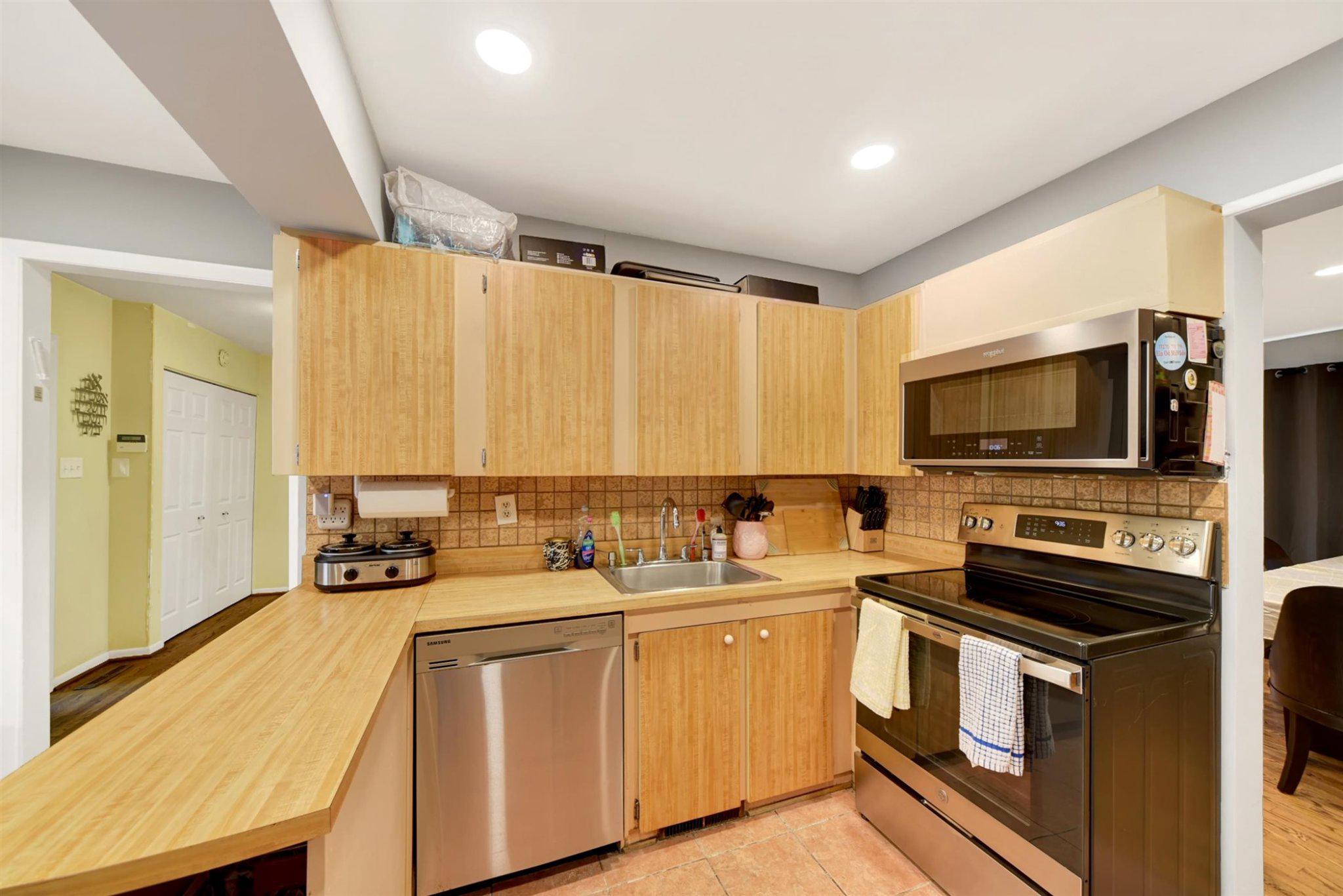 HEATHER RIDGE - Residential