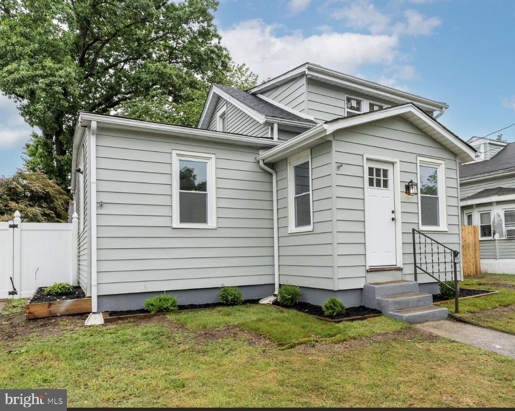 Photo of 415 Rankin Avenue, DEPTFORD, NJ 08096 (MLS # NJGL2073566)