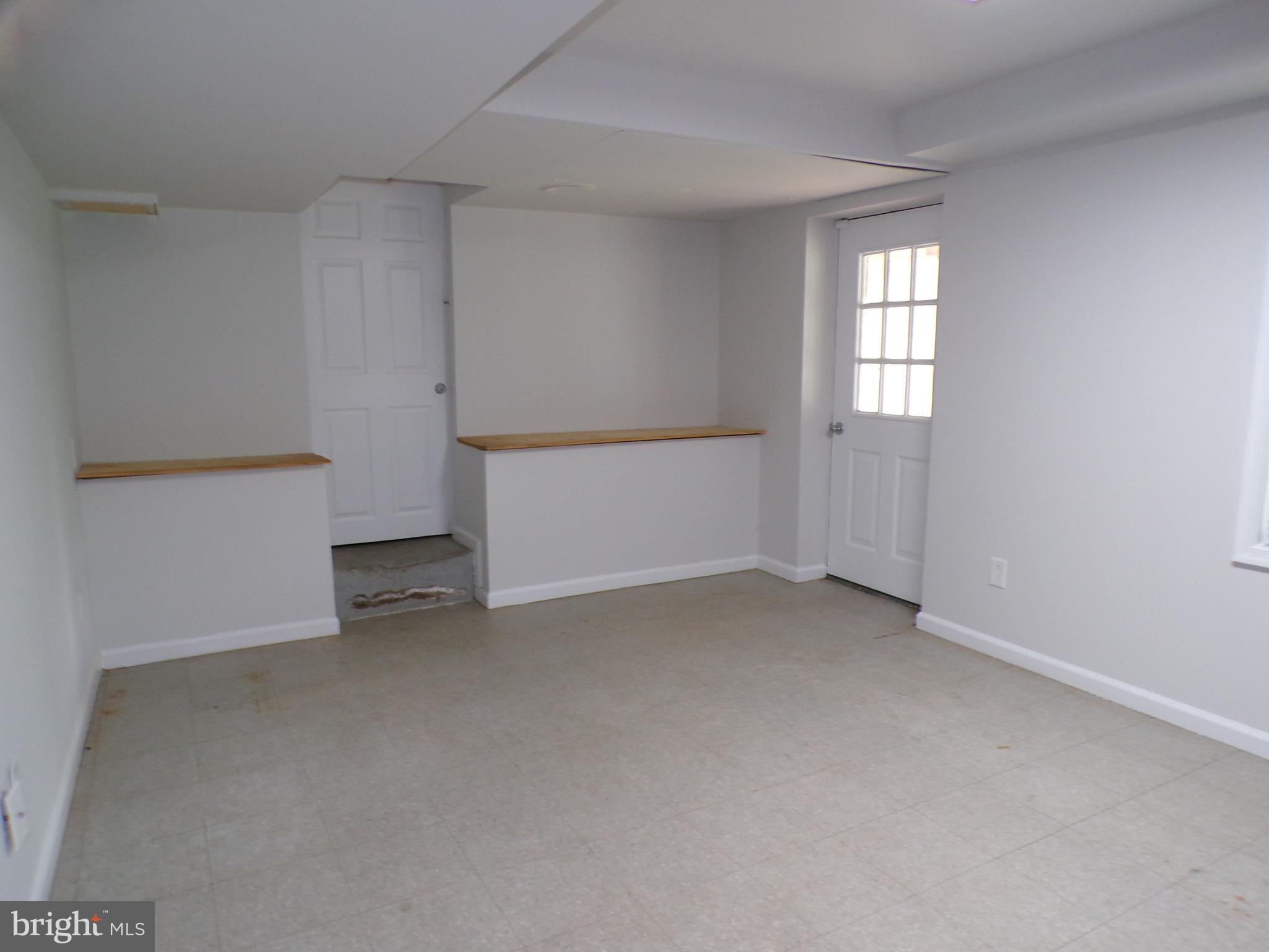 ELLA L. COX - Residential Lease