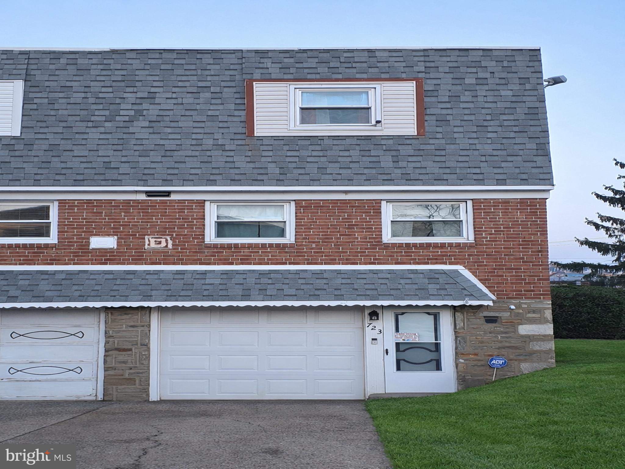 BUSTLETON - Residential