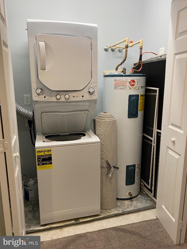 EASTON CLUB - Residential Lease