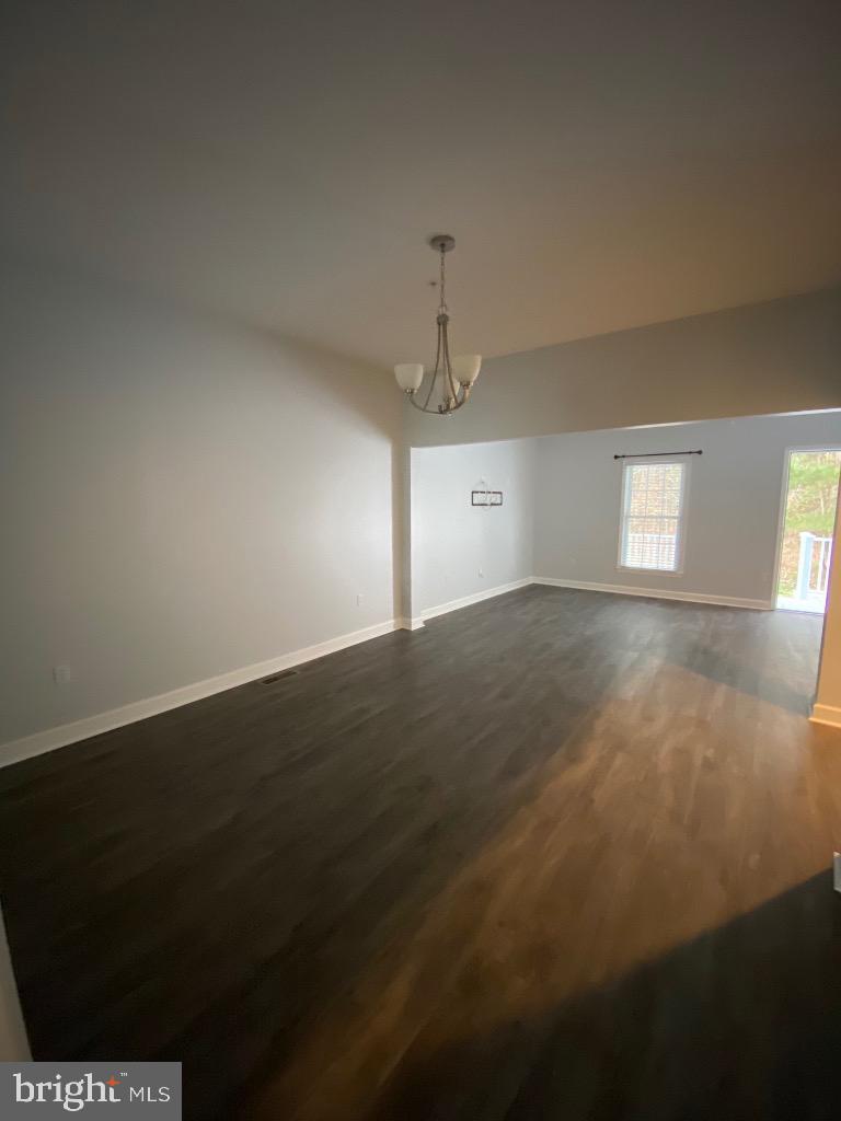 EASTON CLUB - Residential Lease