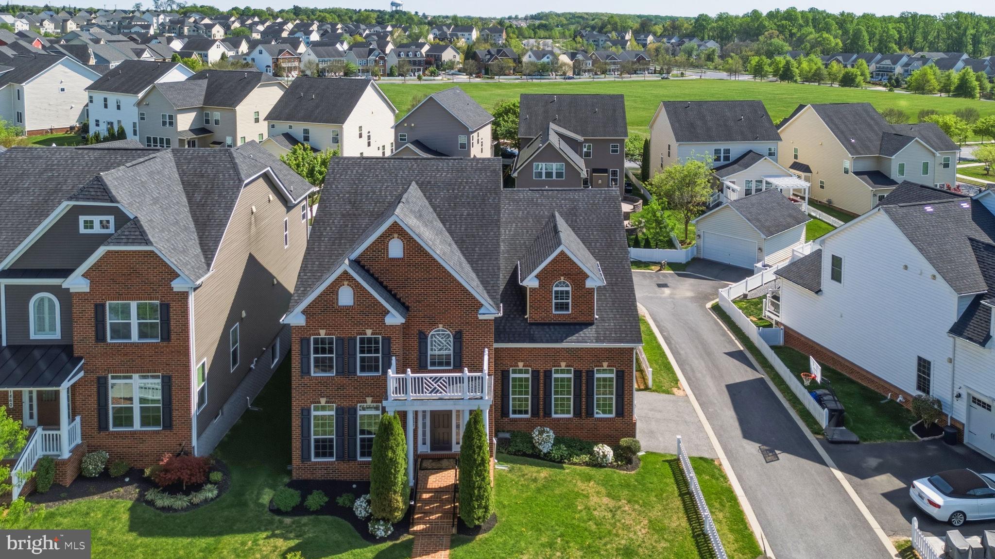 11862 PEPPERVINE DRIVE