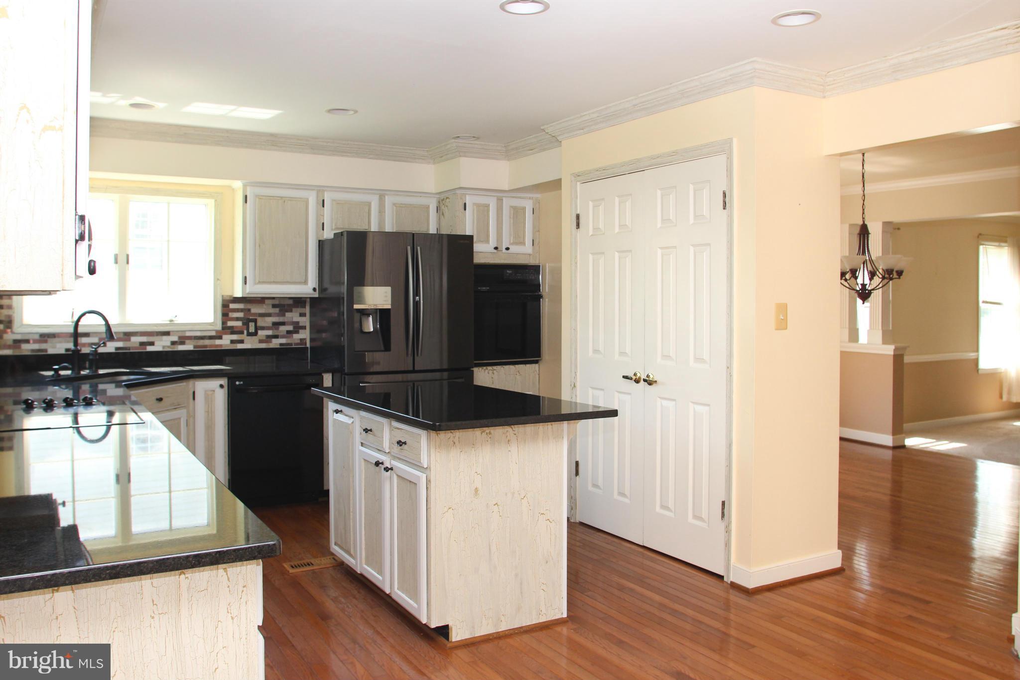 LEESWOOD GARTH - Residential