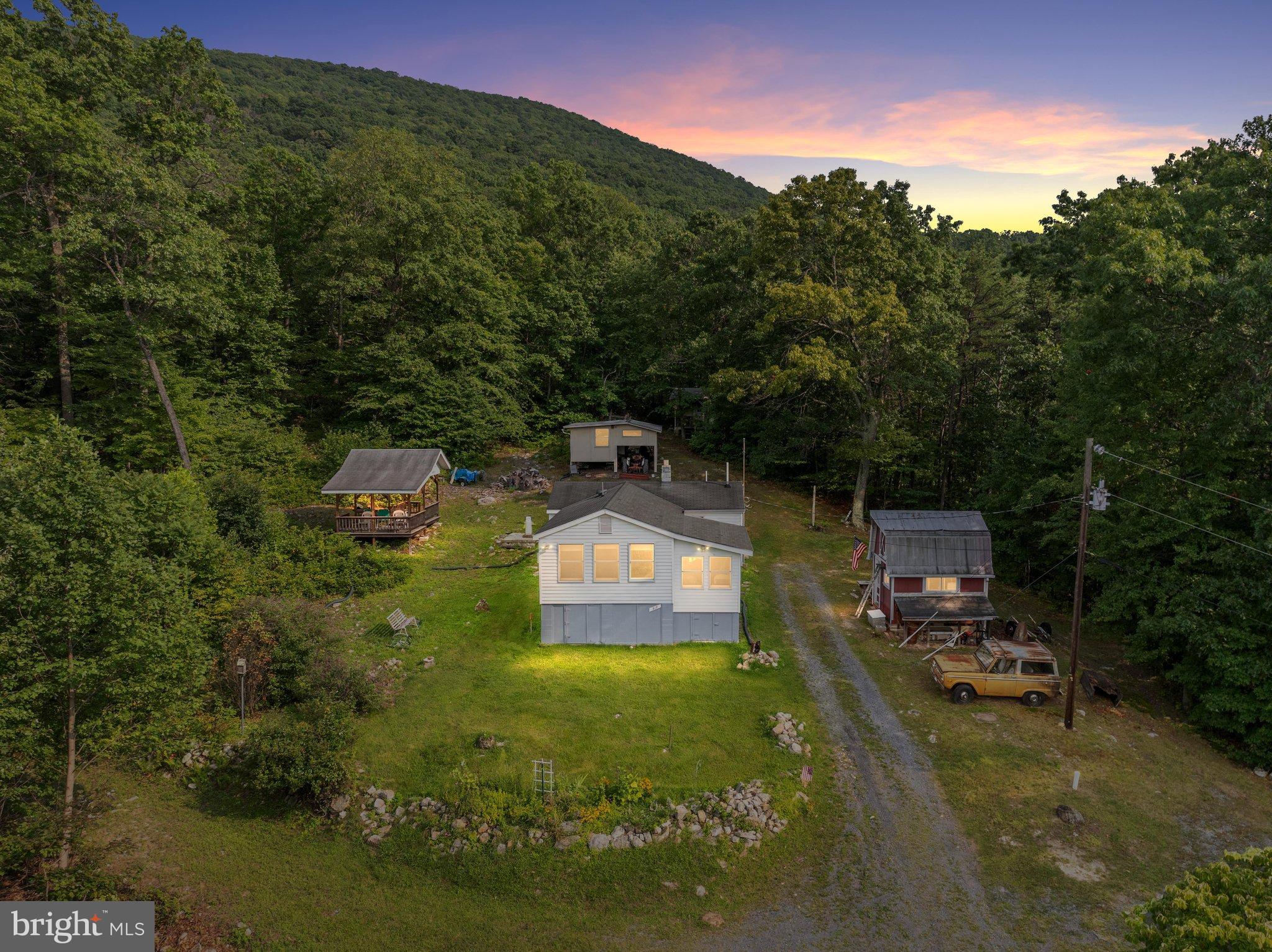 317 VALE VISTA DRIVE