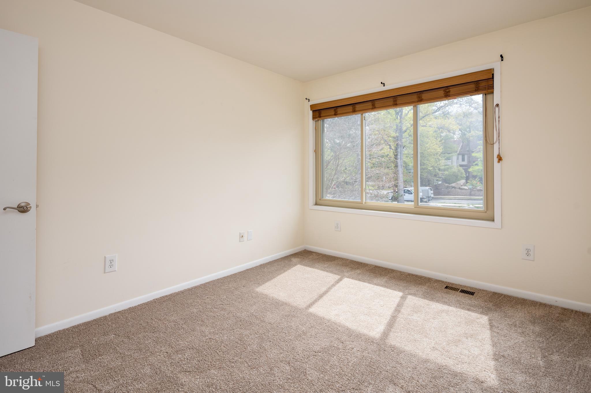 KINGS CONTRIVANCE - Residential