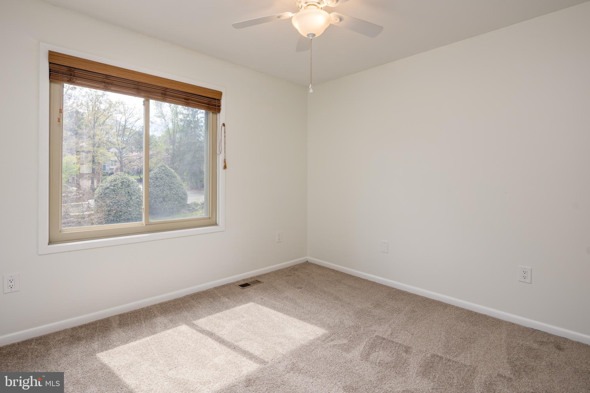 KINGS CONTRIVANCE - Residential