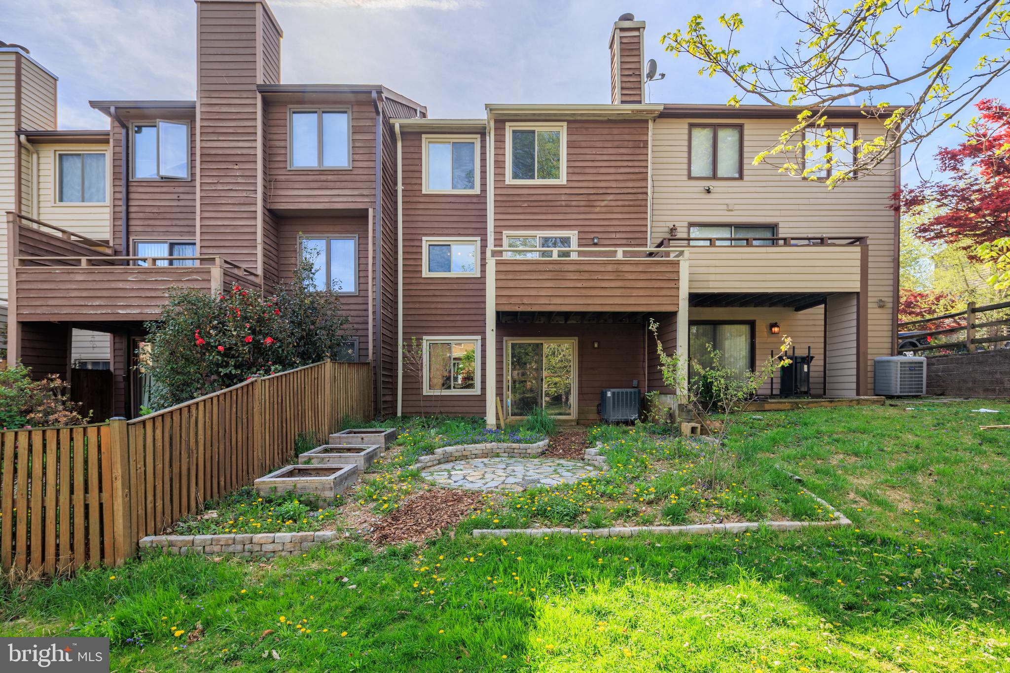 KINGS CONTRIVANCE - Residential