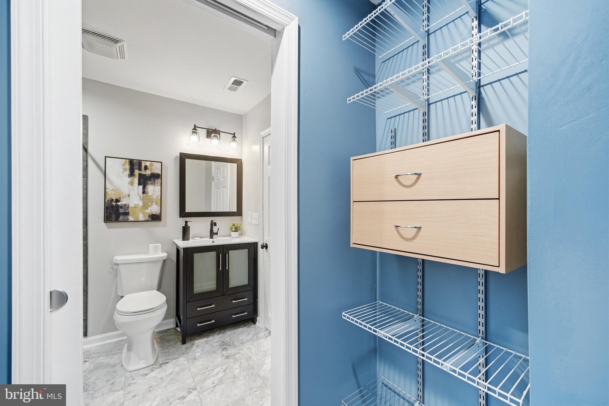 RIVERWOOD FARMS - Residential