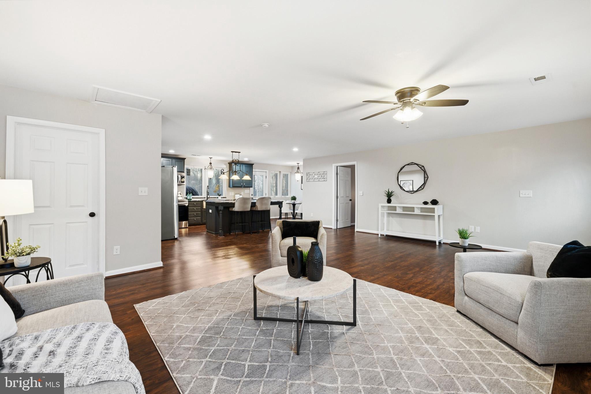 RIVERWOOD FARMS - Residential