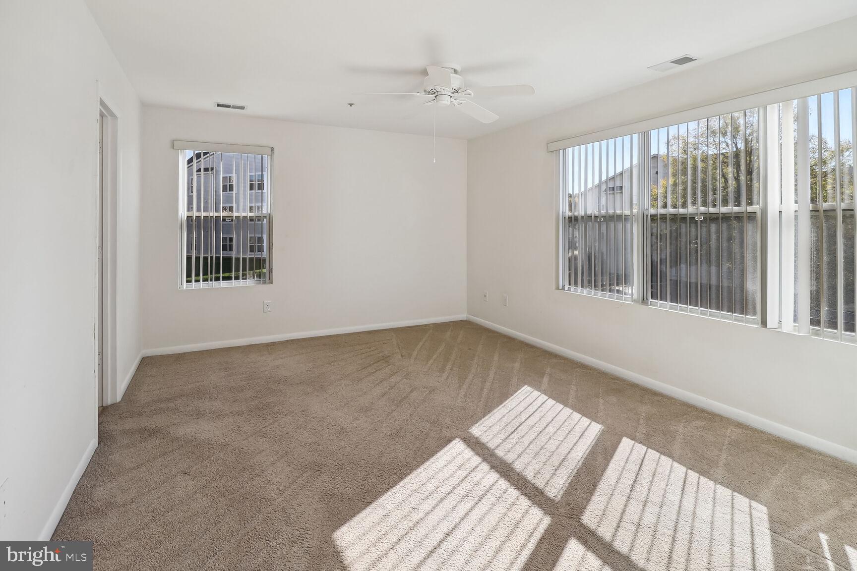 ANNAPOLIS OVERLOOK - Residential