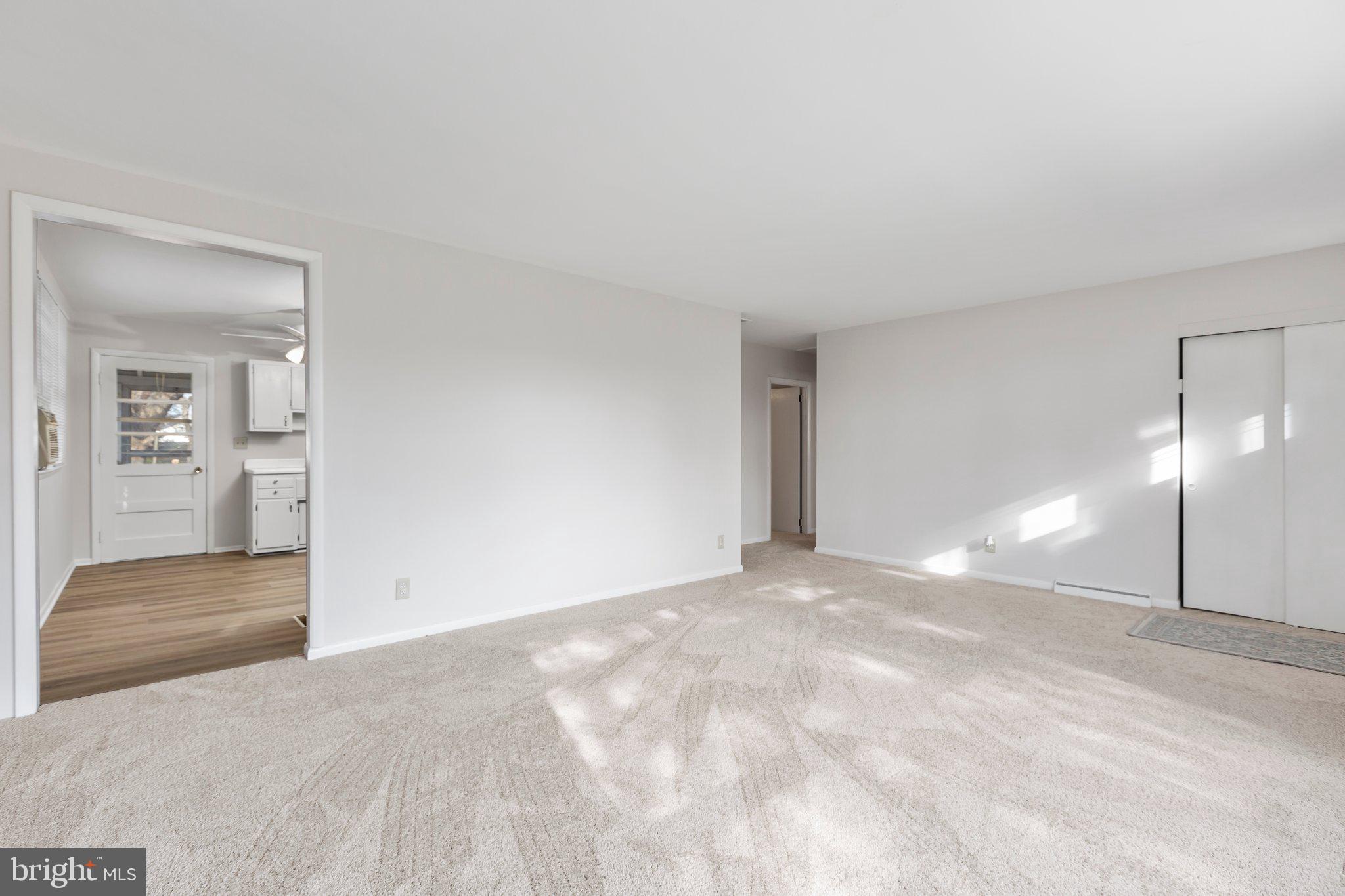 GREENGATE MANOR - Residential