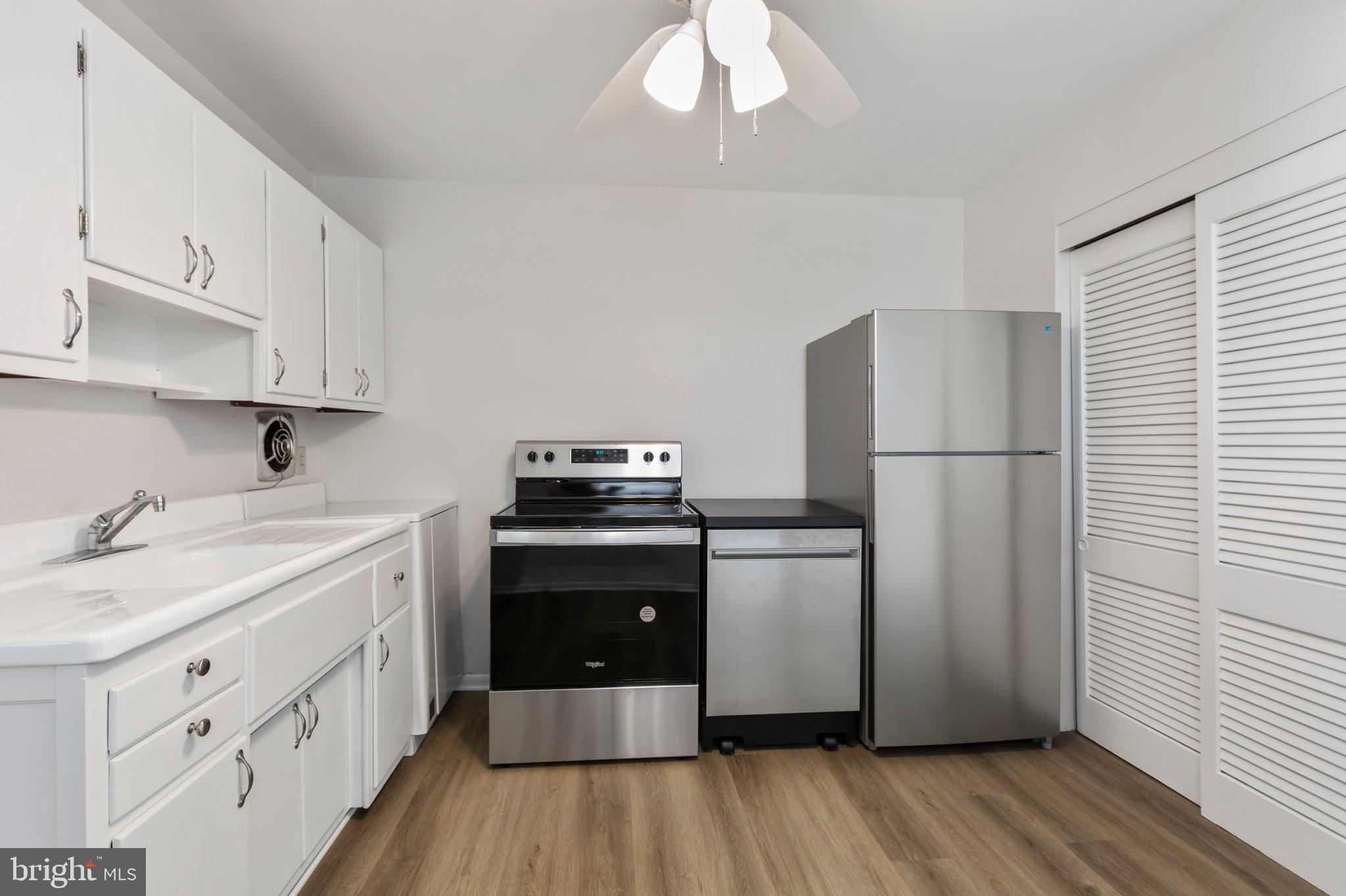 GREENGATE MANOR - Residential