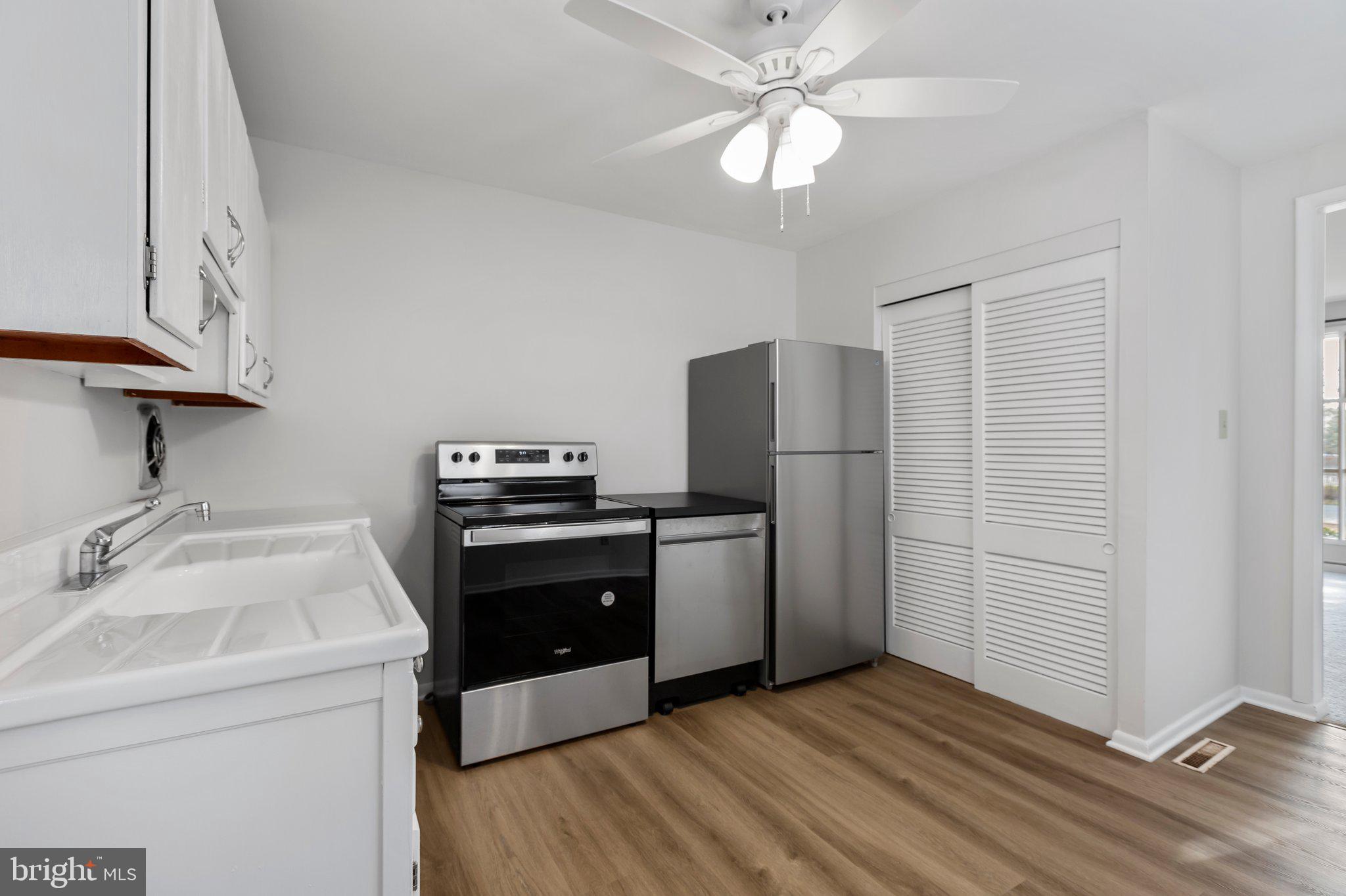 GREENGATE MANOR - Residential