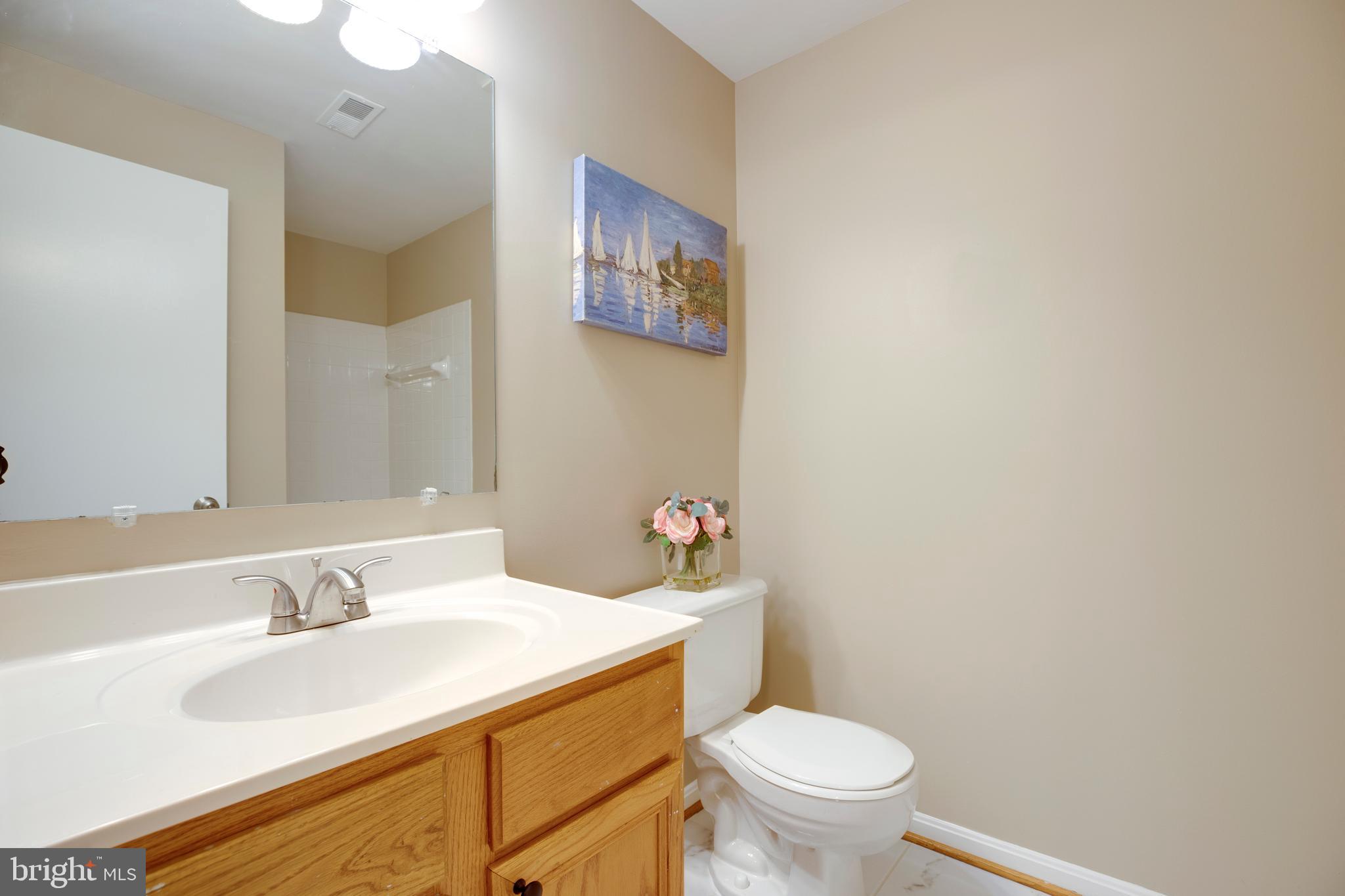 CENTRE RIDGE LAND BAY - Residential