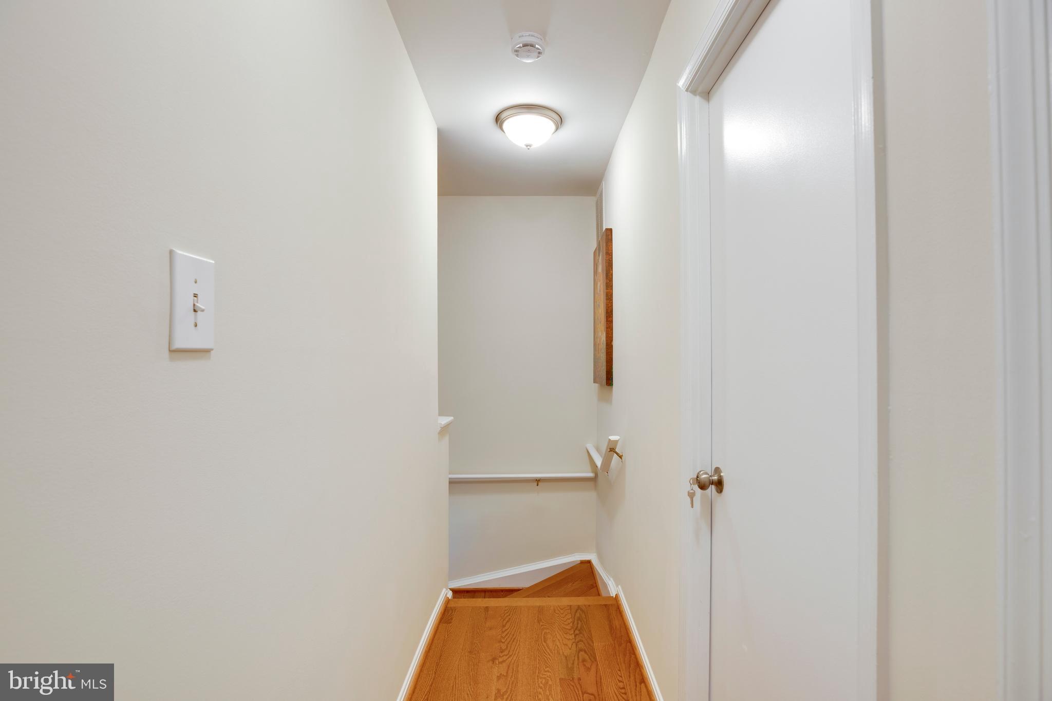 CENTRE RIDGE LAND BAY - Residential