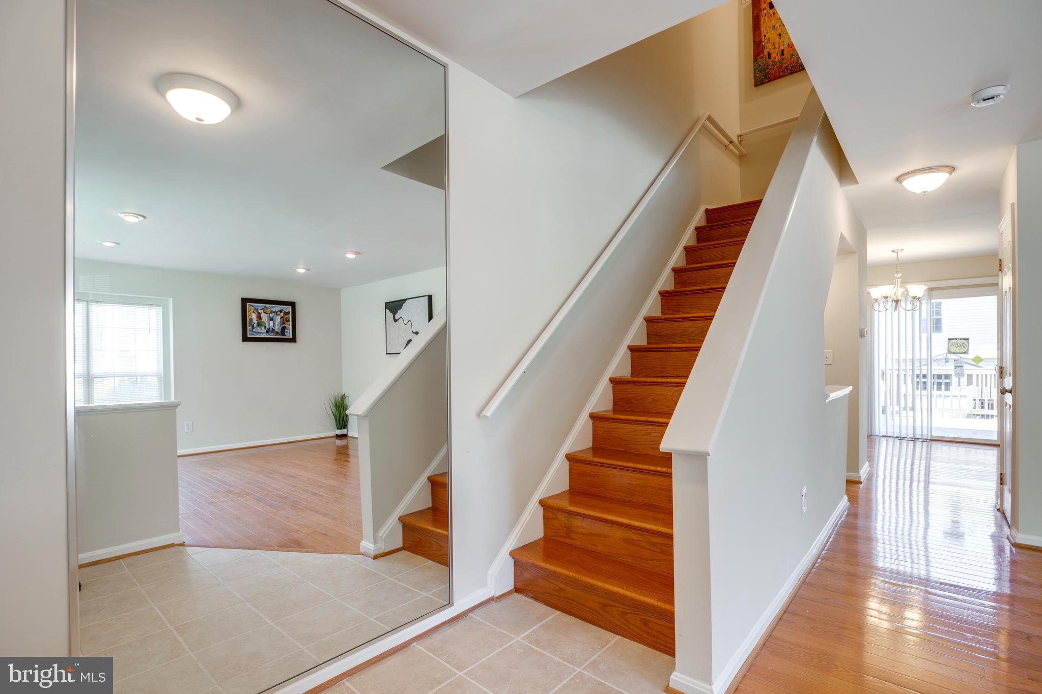 CENTRE RIDGE LAND BAY - Residential