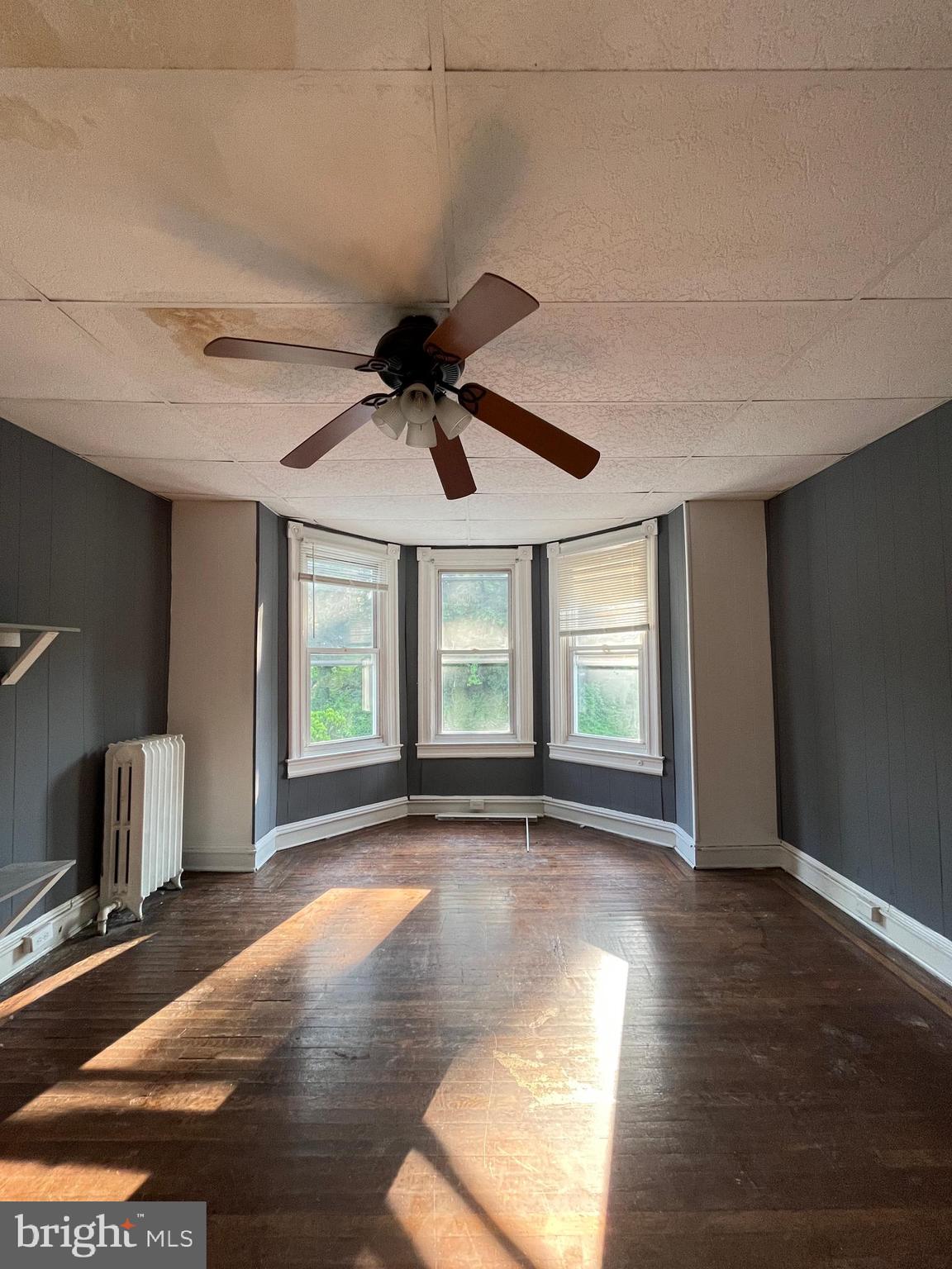 MOUNT HOLLY - Residential