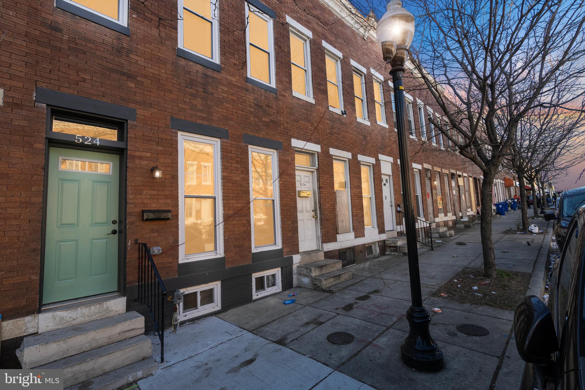LEXINGTON - Residential Lease